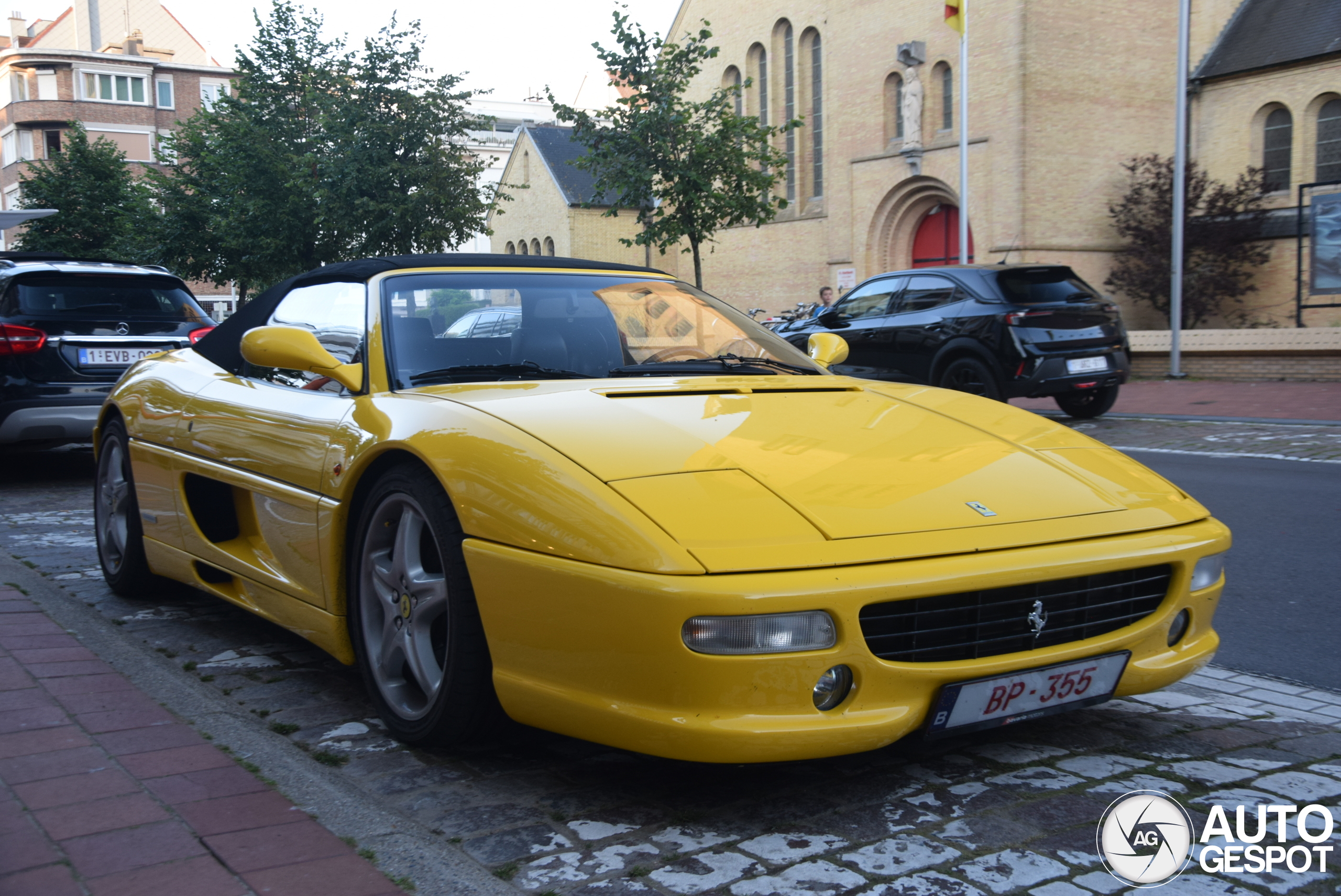 Ferrari F355 Spider