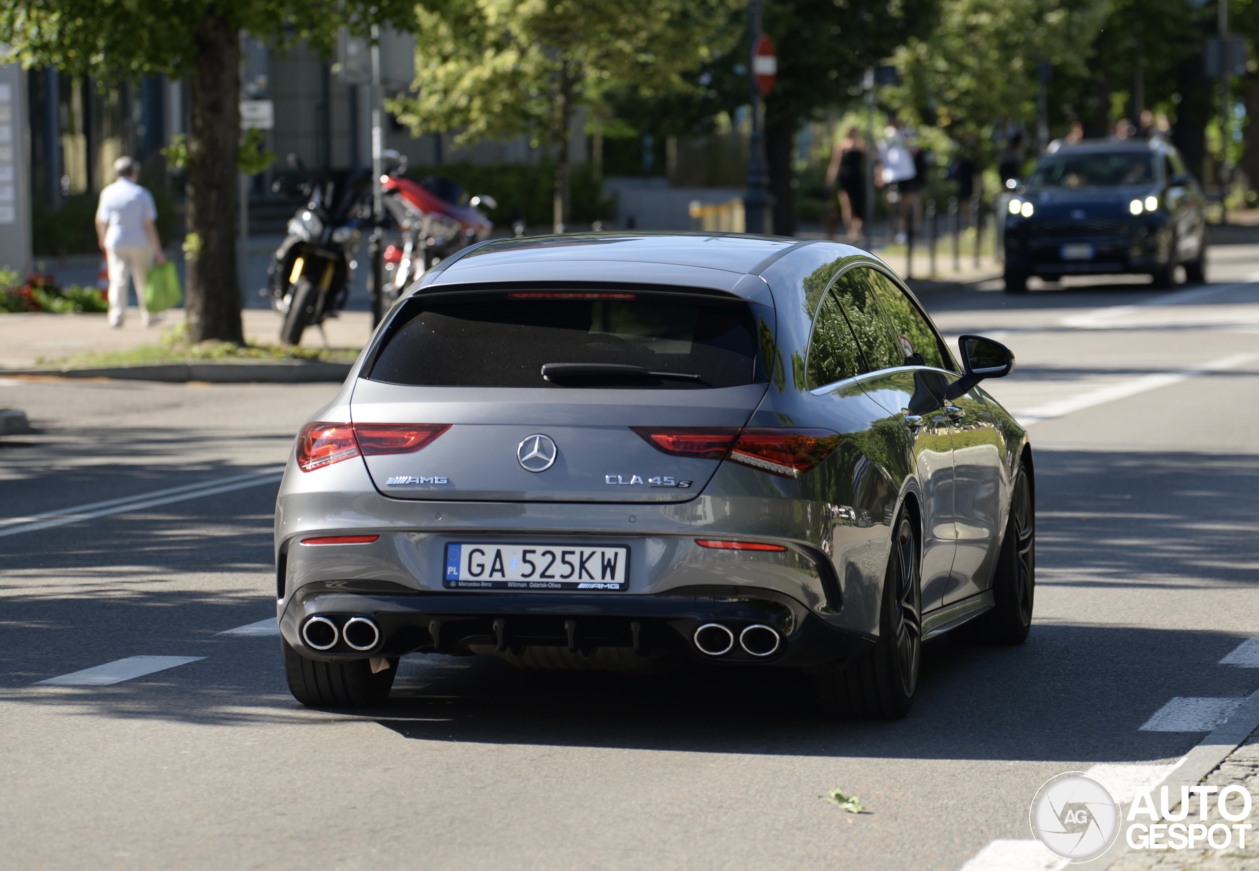 Mercedes-AMG CLA 45 S Shooting Brake X118