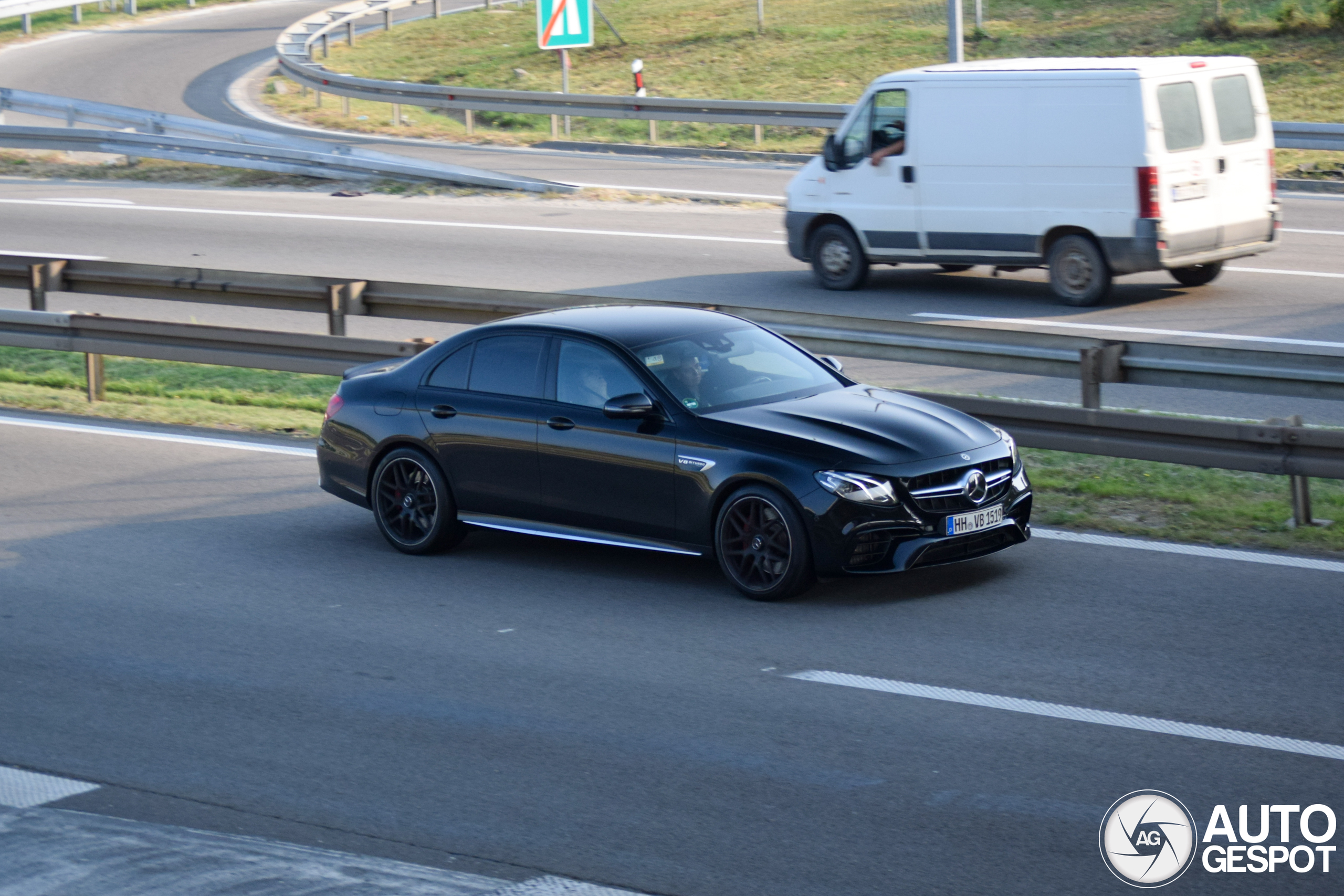 Mercedes-AMG E 63 S W213