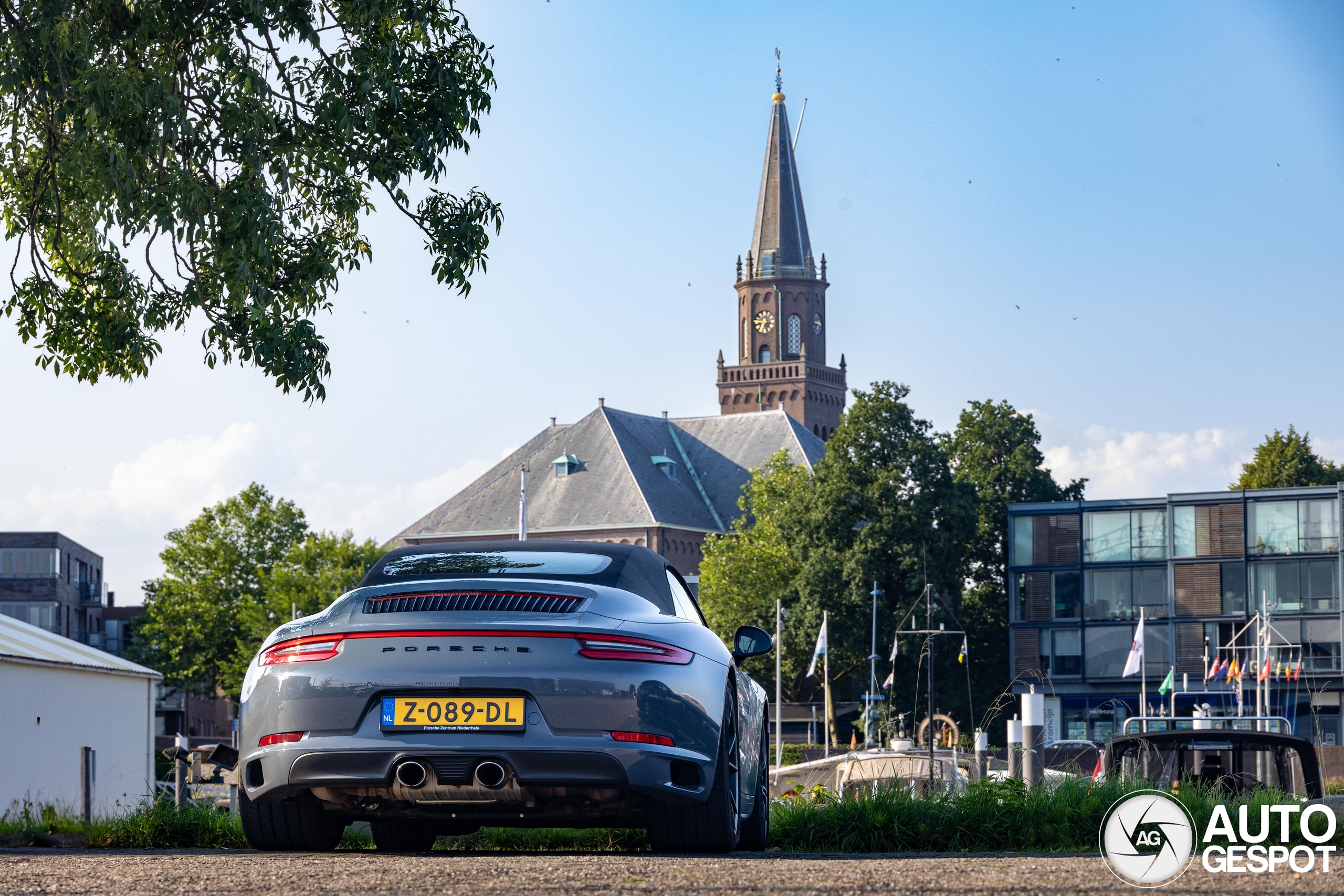 Porsche 991 Carrera 4S Cabriolet MkII