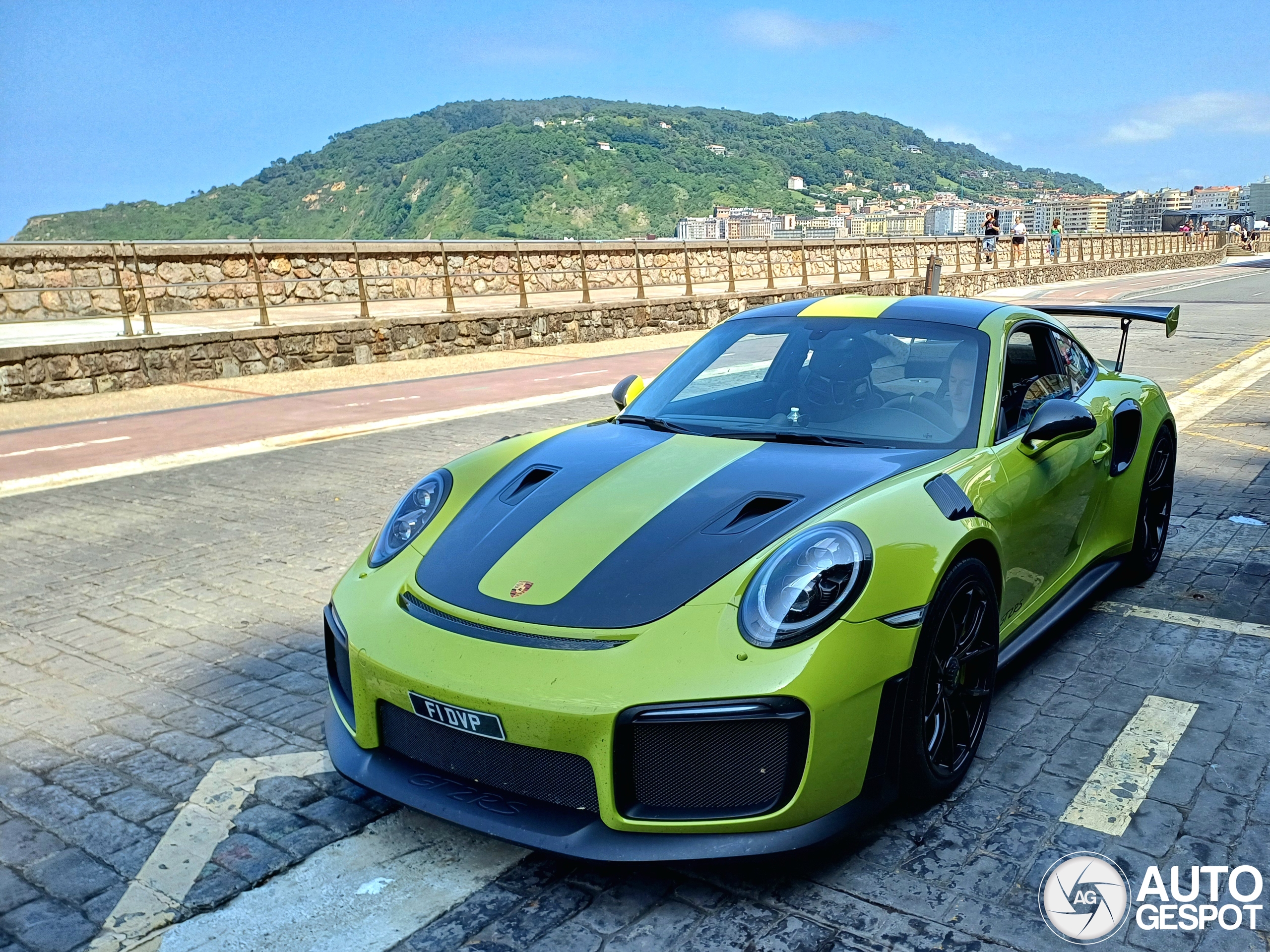 Porsche 991 GT2 RS Weissach Package