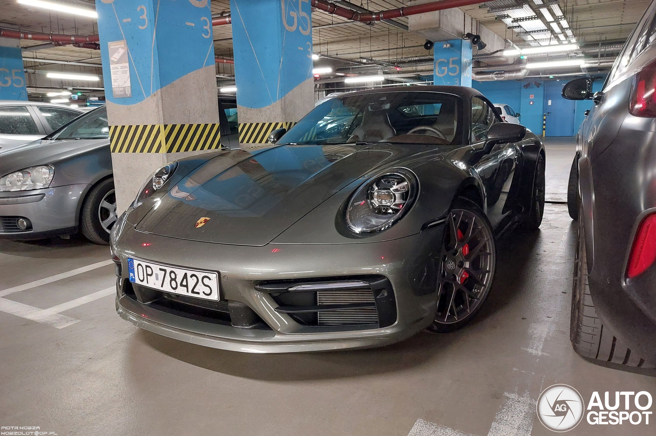 Porsche 992 Carrera 4S Cabriolet