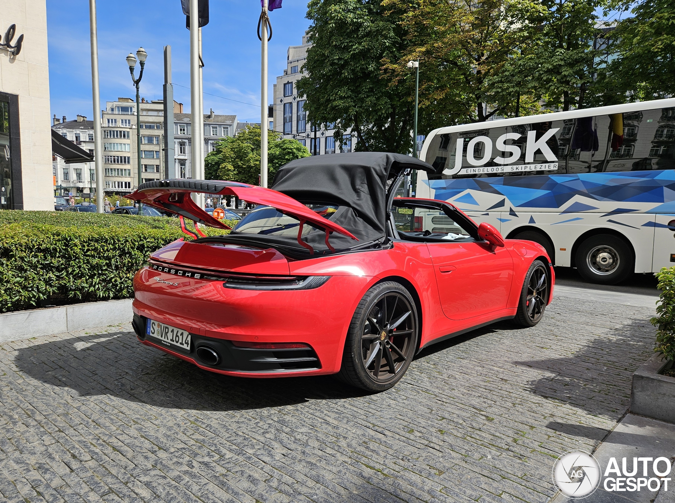 Porsche 992 Carrera S Cabriolet