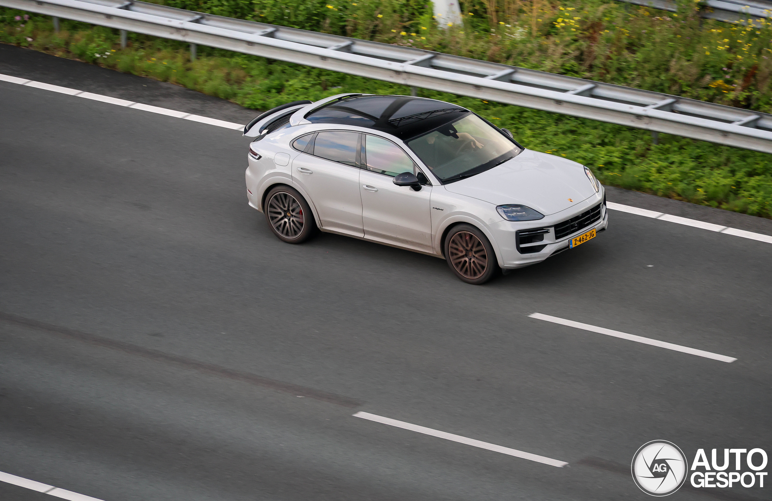 Porsche Cayenne Coupé Turbo E-Hybrid