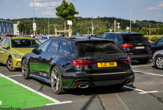 Audi RS6 Avant C8