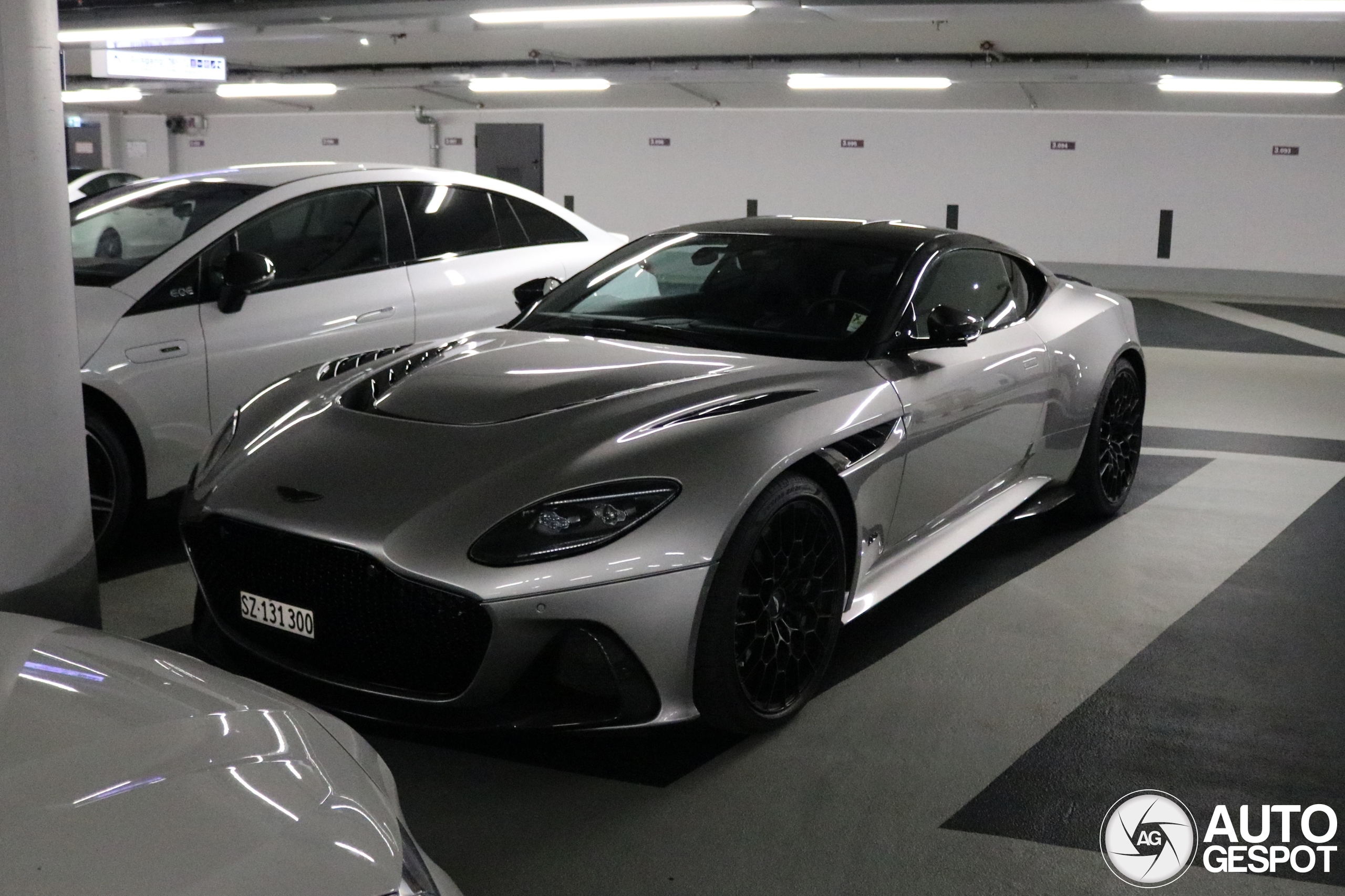 Aston Martin DBS 770 Ultimate