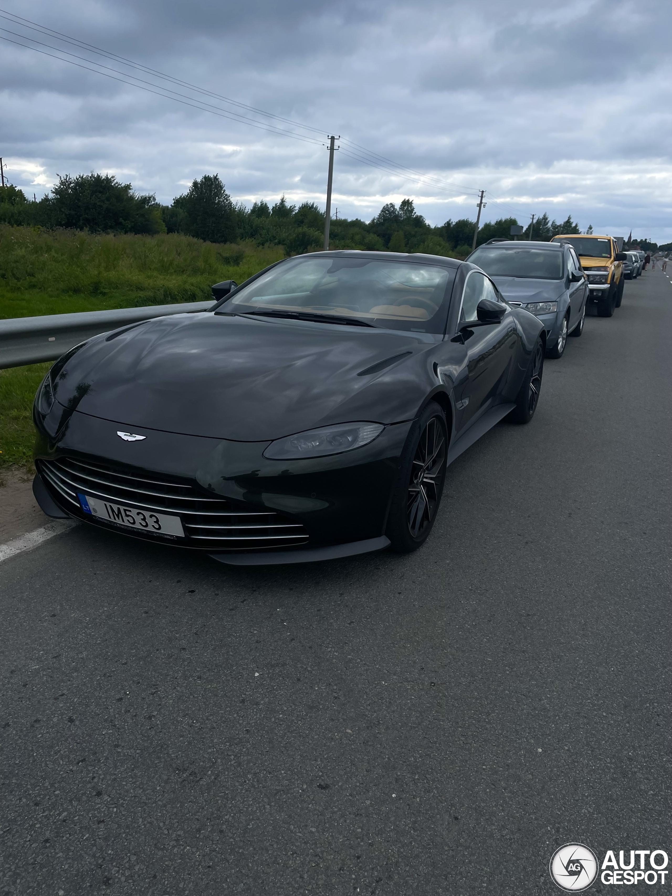 Aston Martin V8 Vantage 2018