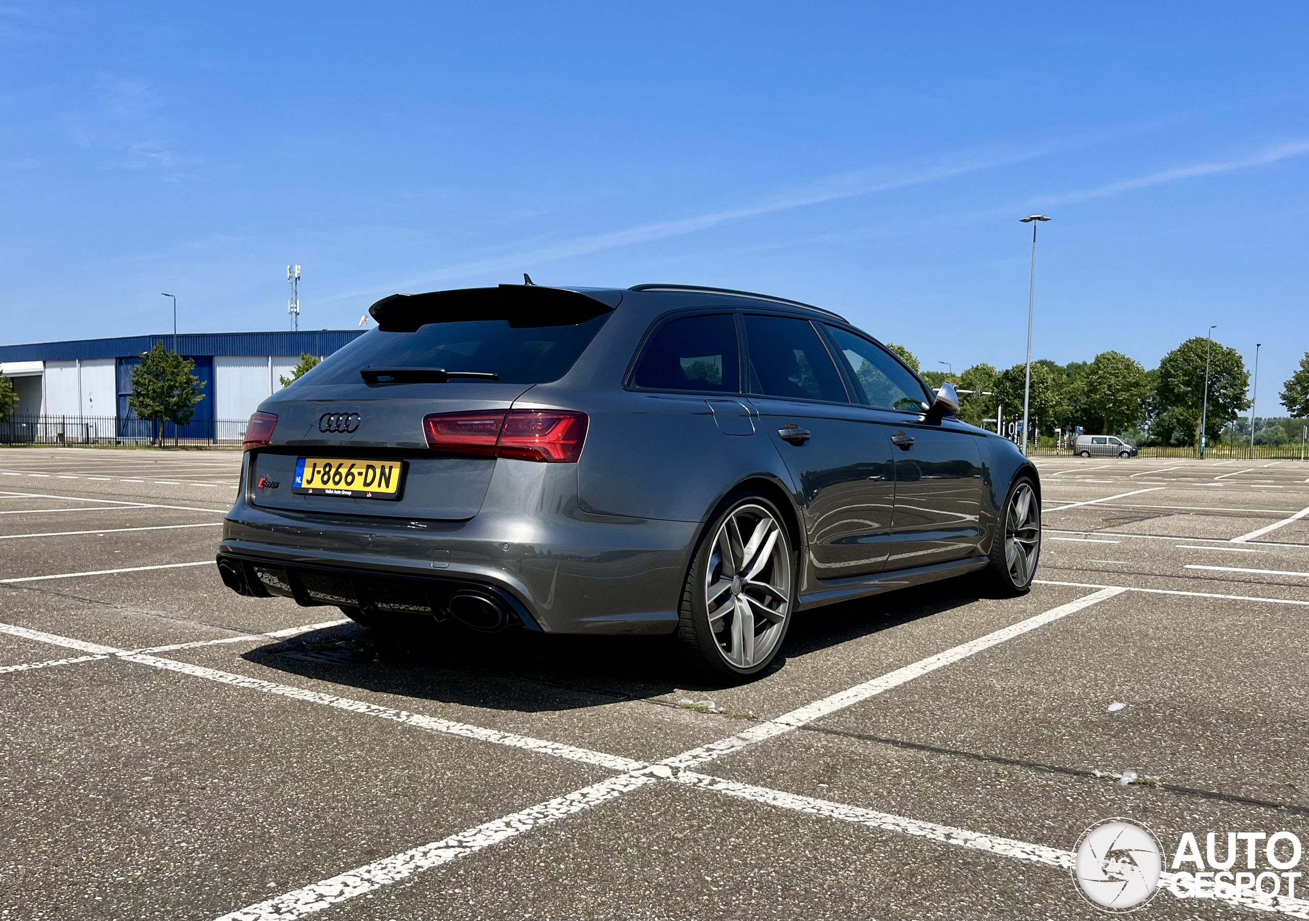 Audi RS6 Avant C7 2015