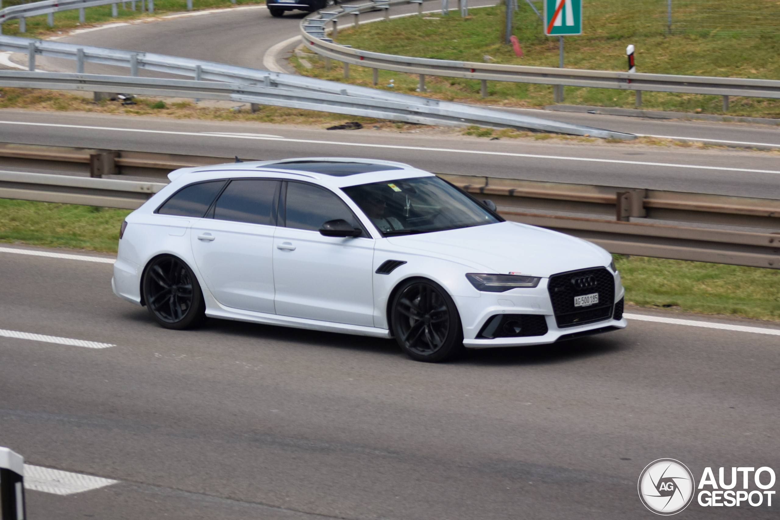 Audi RS6 Avant C7 2015