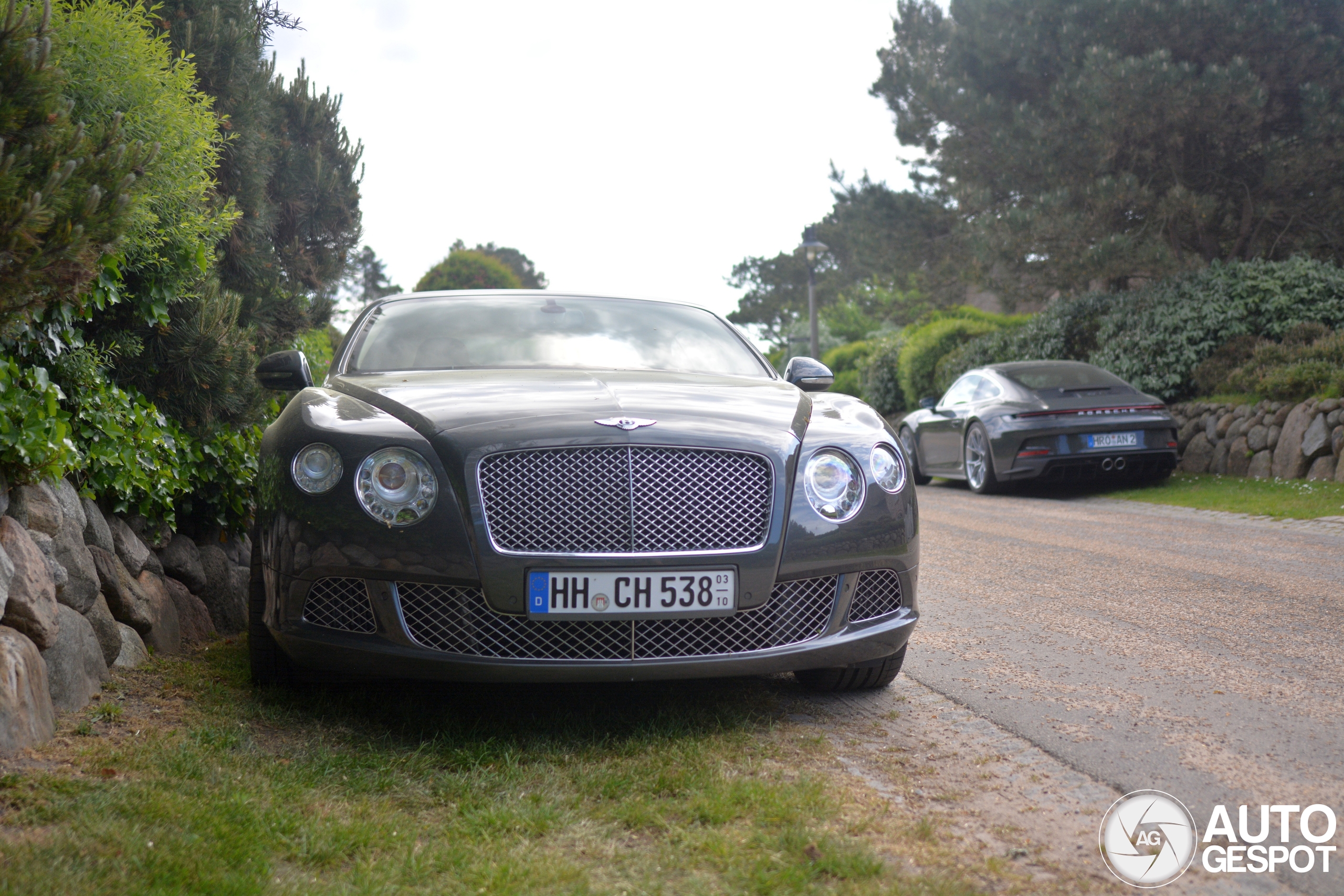 Bentley Continental GTC 2012