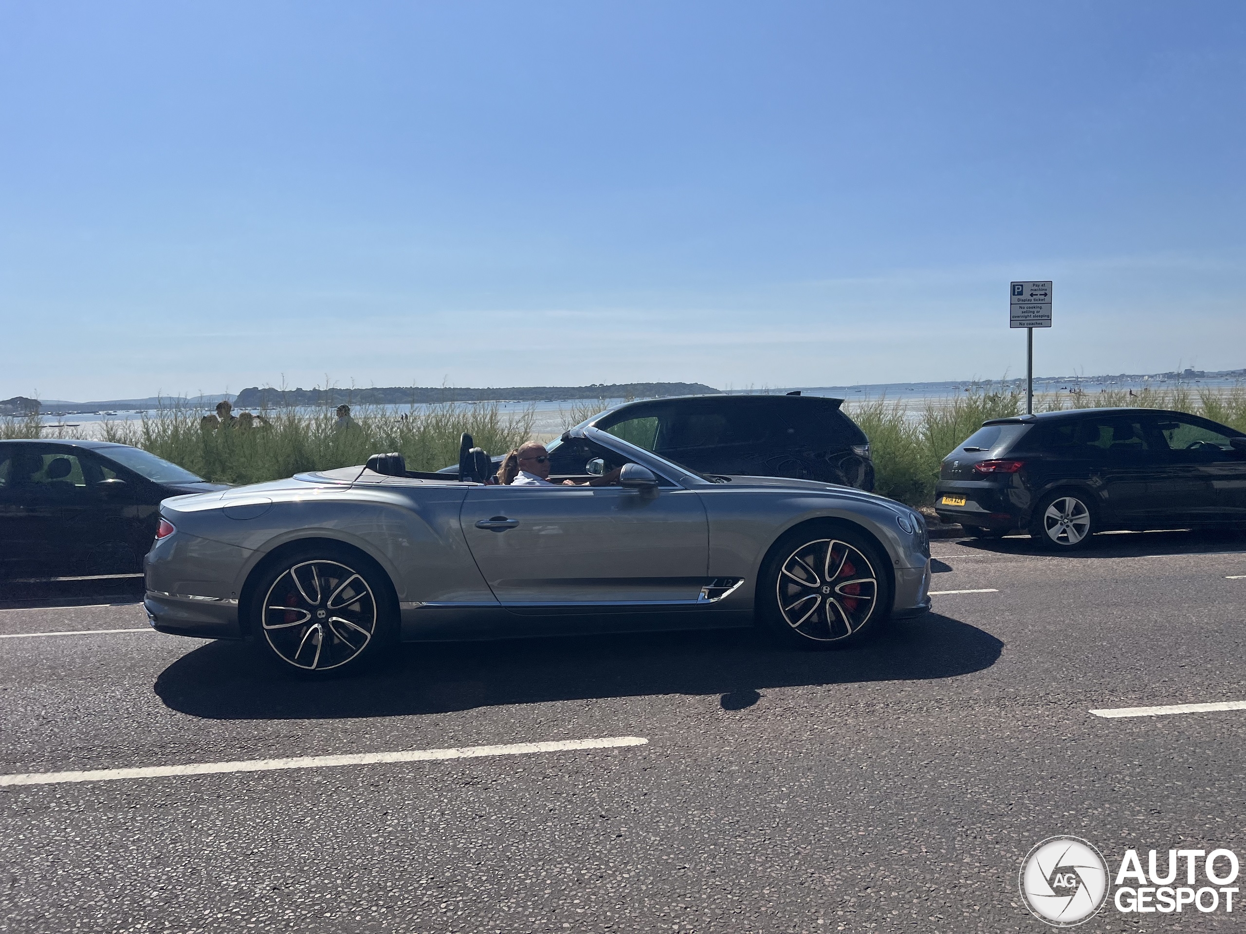 Bentley Continental GTC 2019