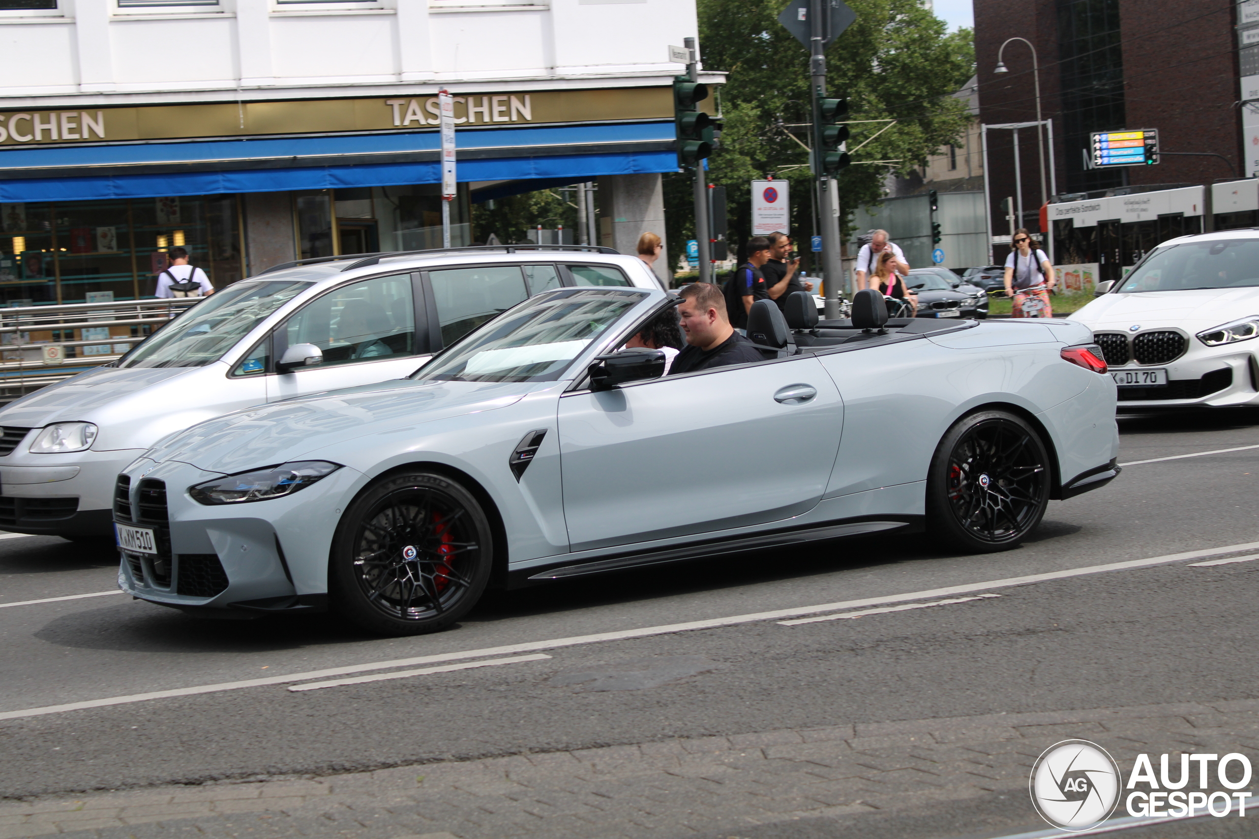 BMW M4 G83 Convertible Competition