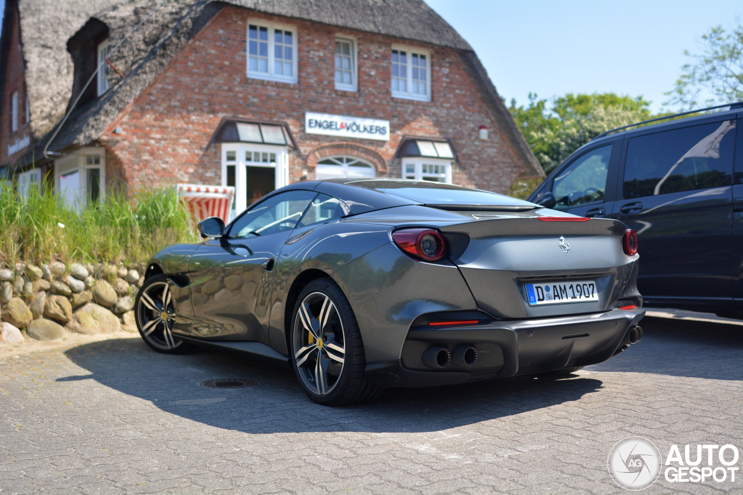 Ferrari Portofino M