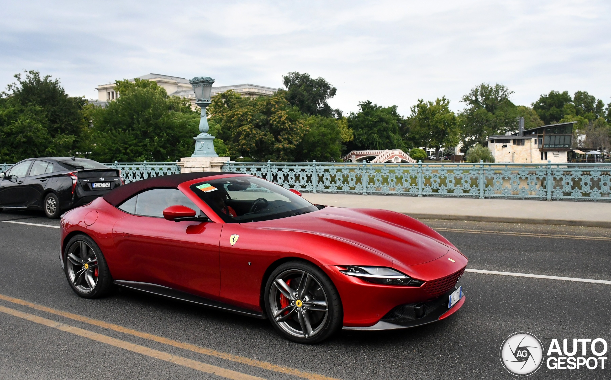 Ferrari Roma Spider