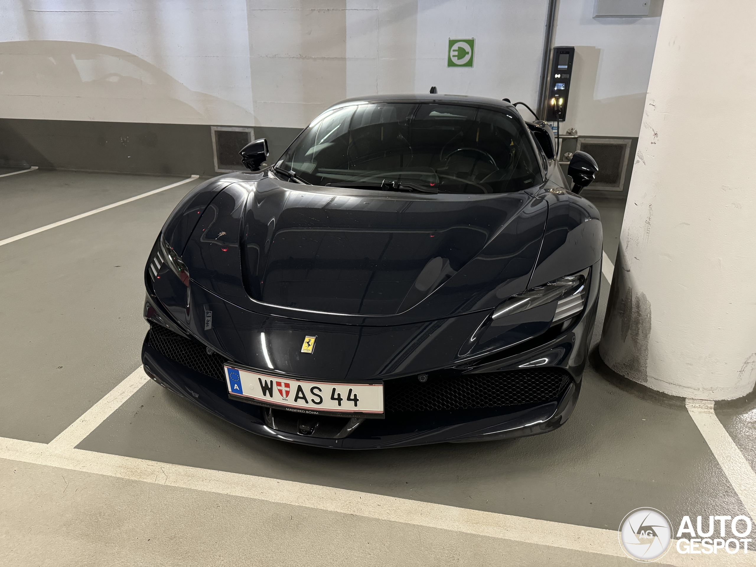 Ferrari SF90 Stradale