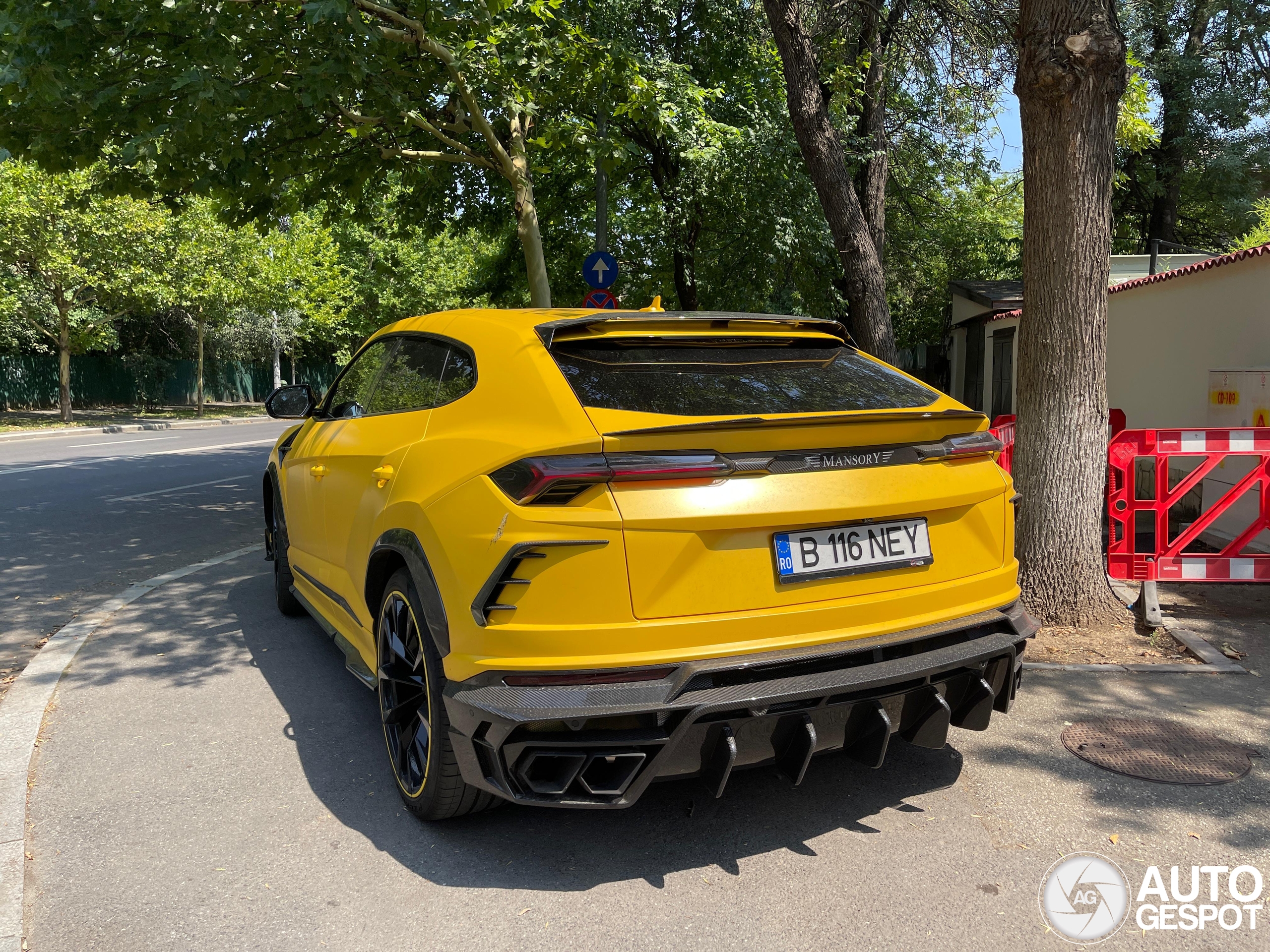 Lamborghini Urus Mansory