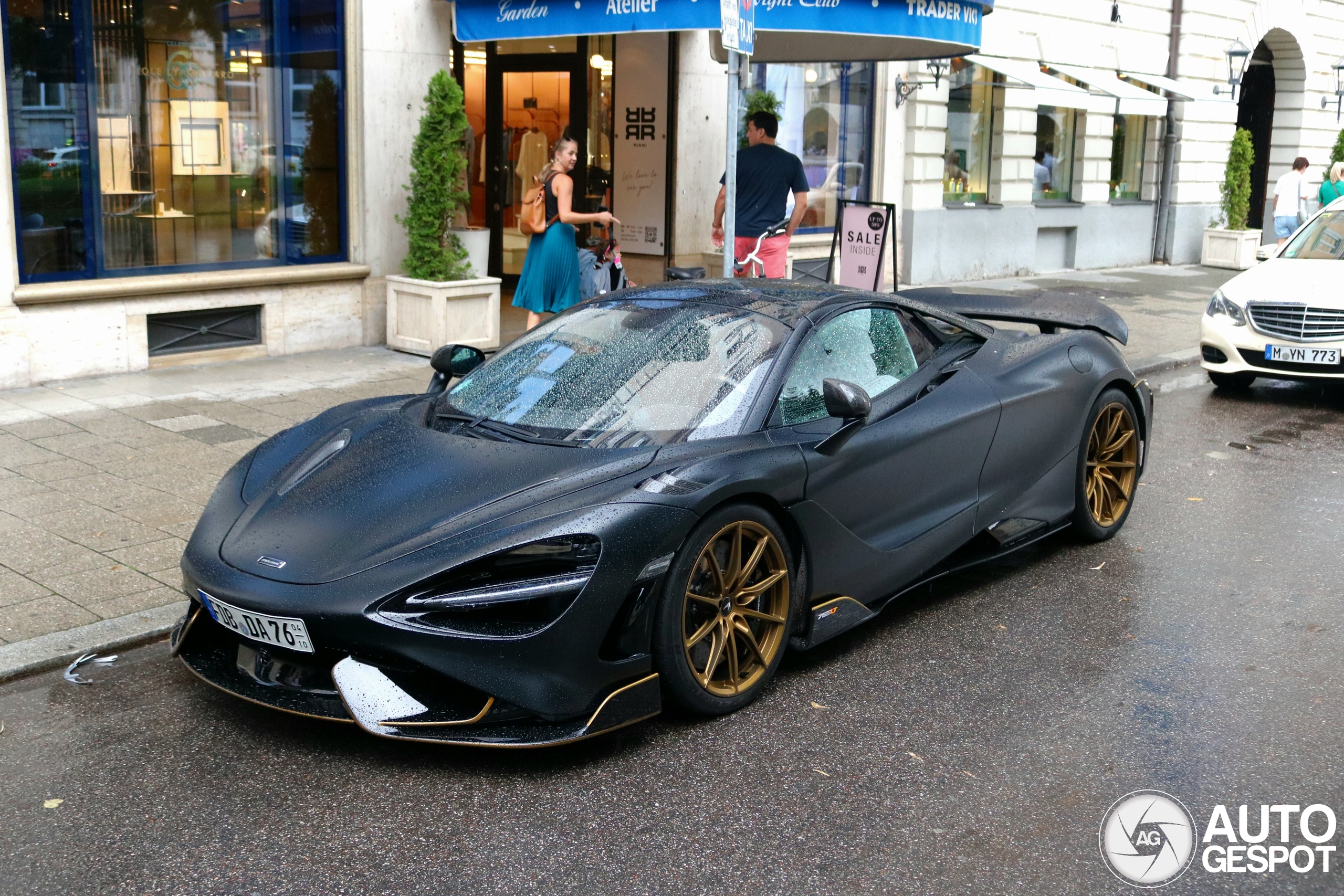 McLaren 765LT Spider