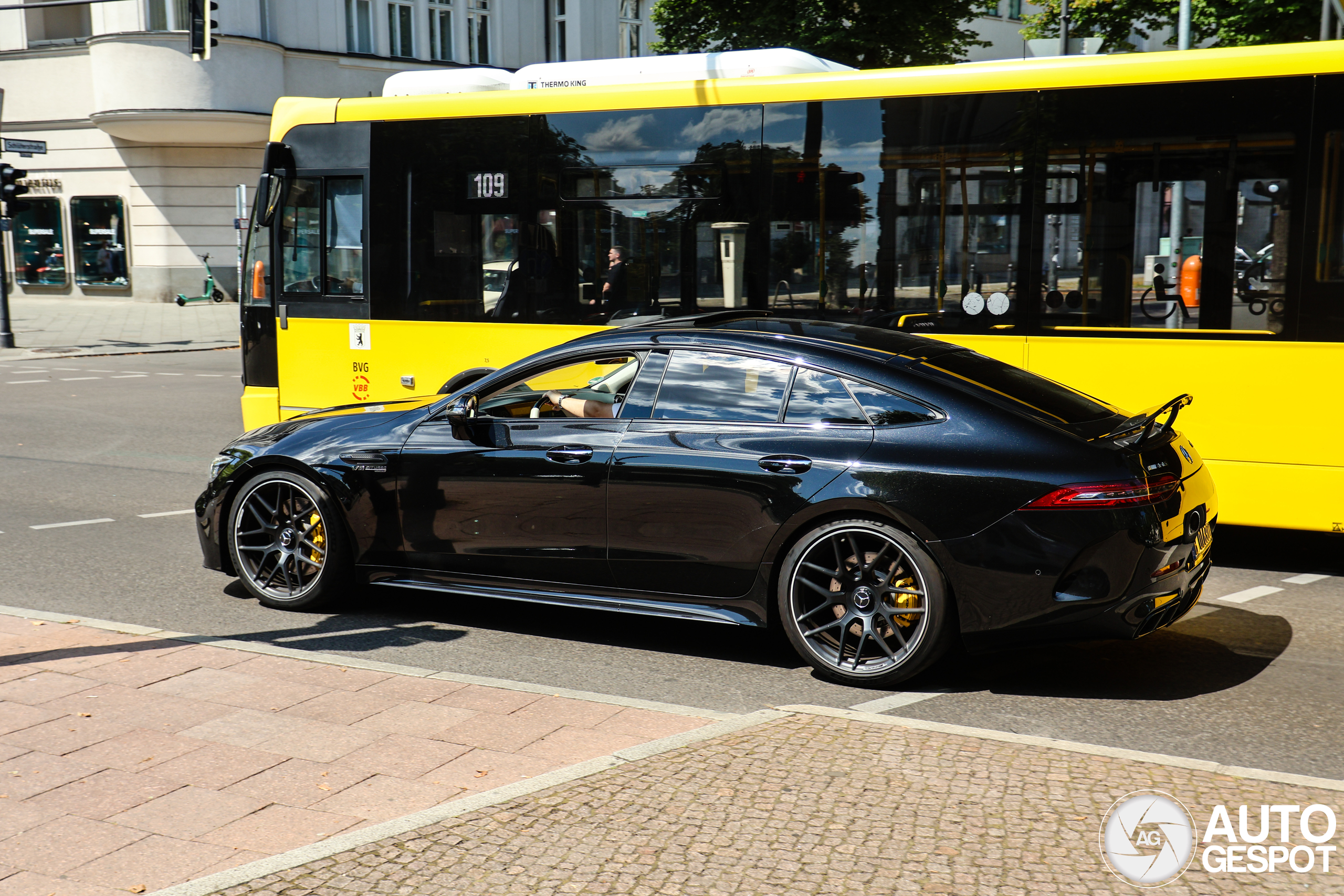 Mercedes-AMG GT 63 S X290