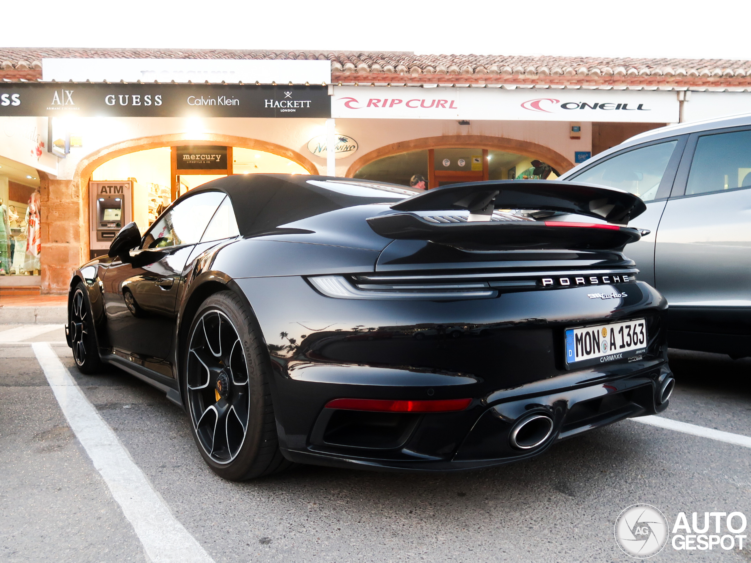 Porsche 992 Turbo S Cabriolet