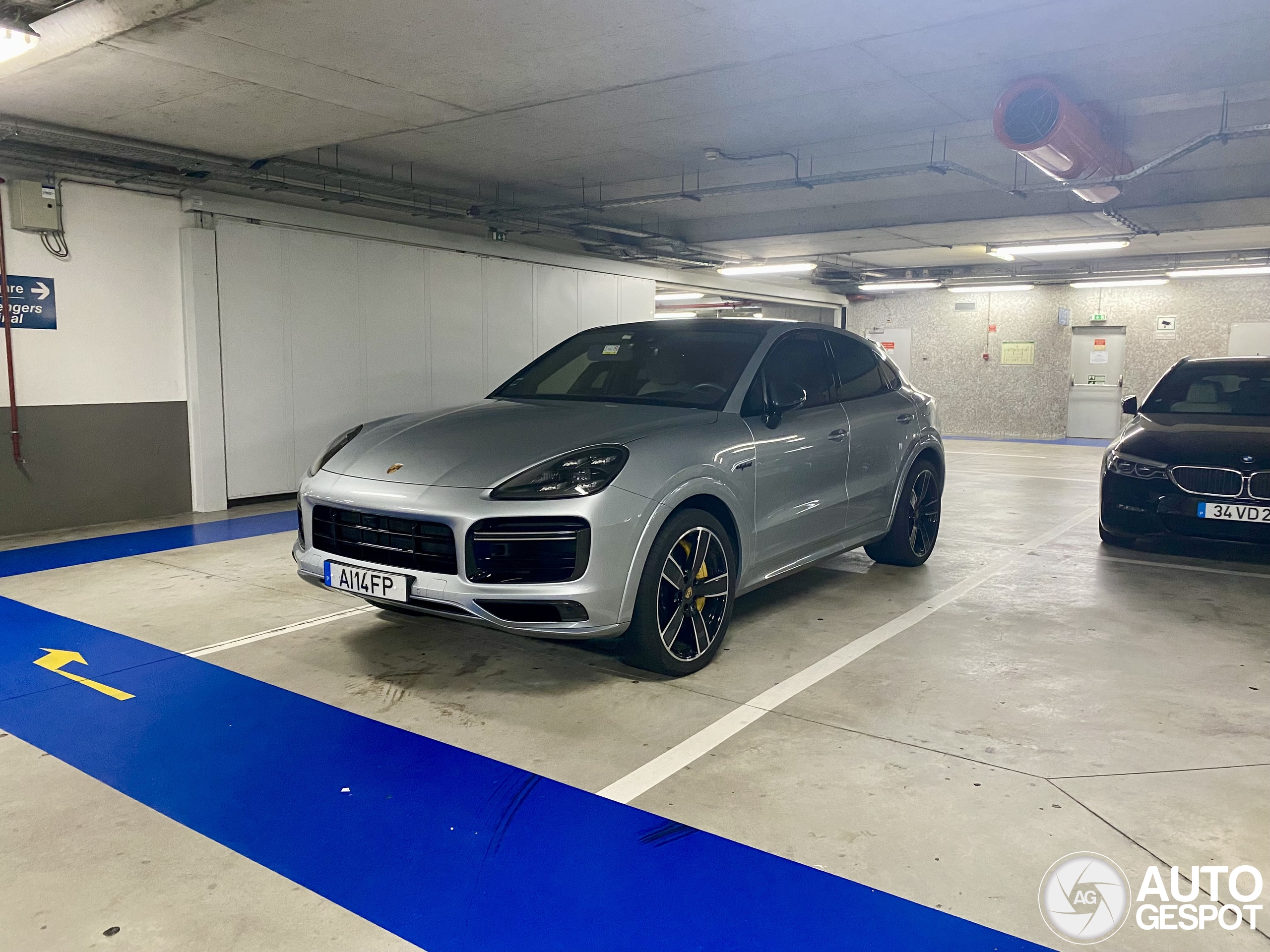 Porsche Cayenne Coupé Turbo S E-Hybrid