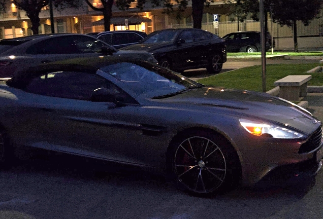 Aston Martin Vanquish Volante