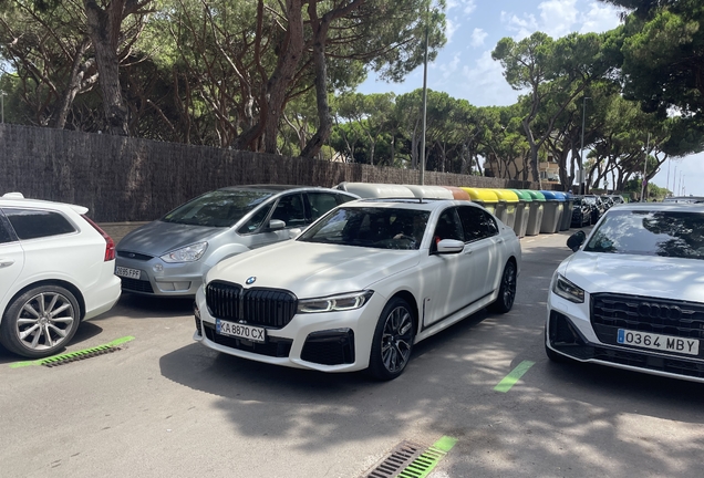 BMW M760Li xDrive 2019