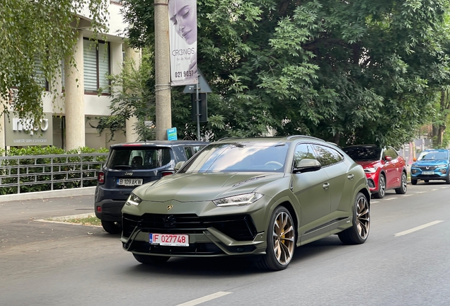 Lamborghini Urus S