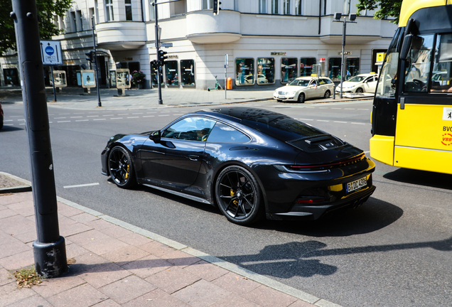 Porsche 992 GT3 Touring