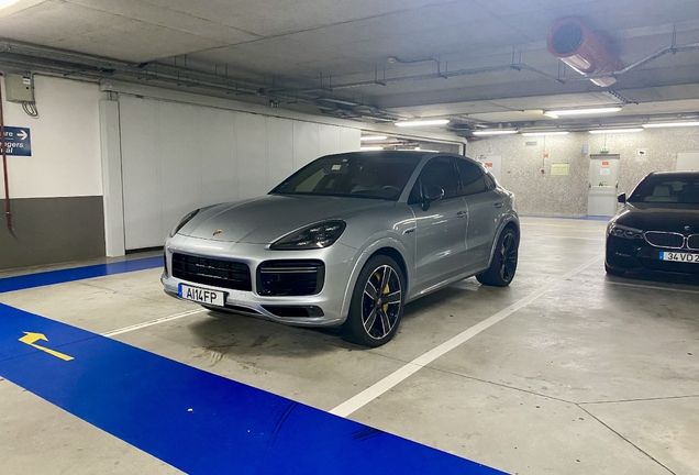 Porsche Cayenne Coupé Turbo S E-Hybrid