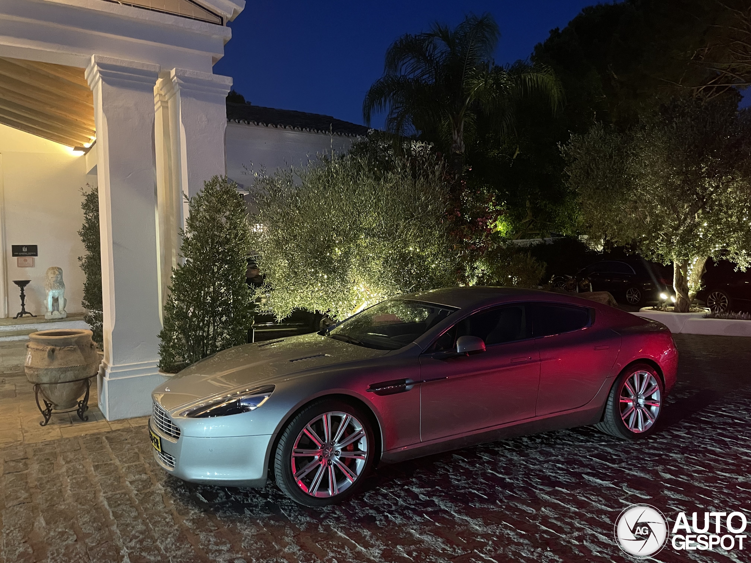 Aston Martin Rapide