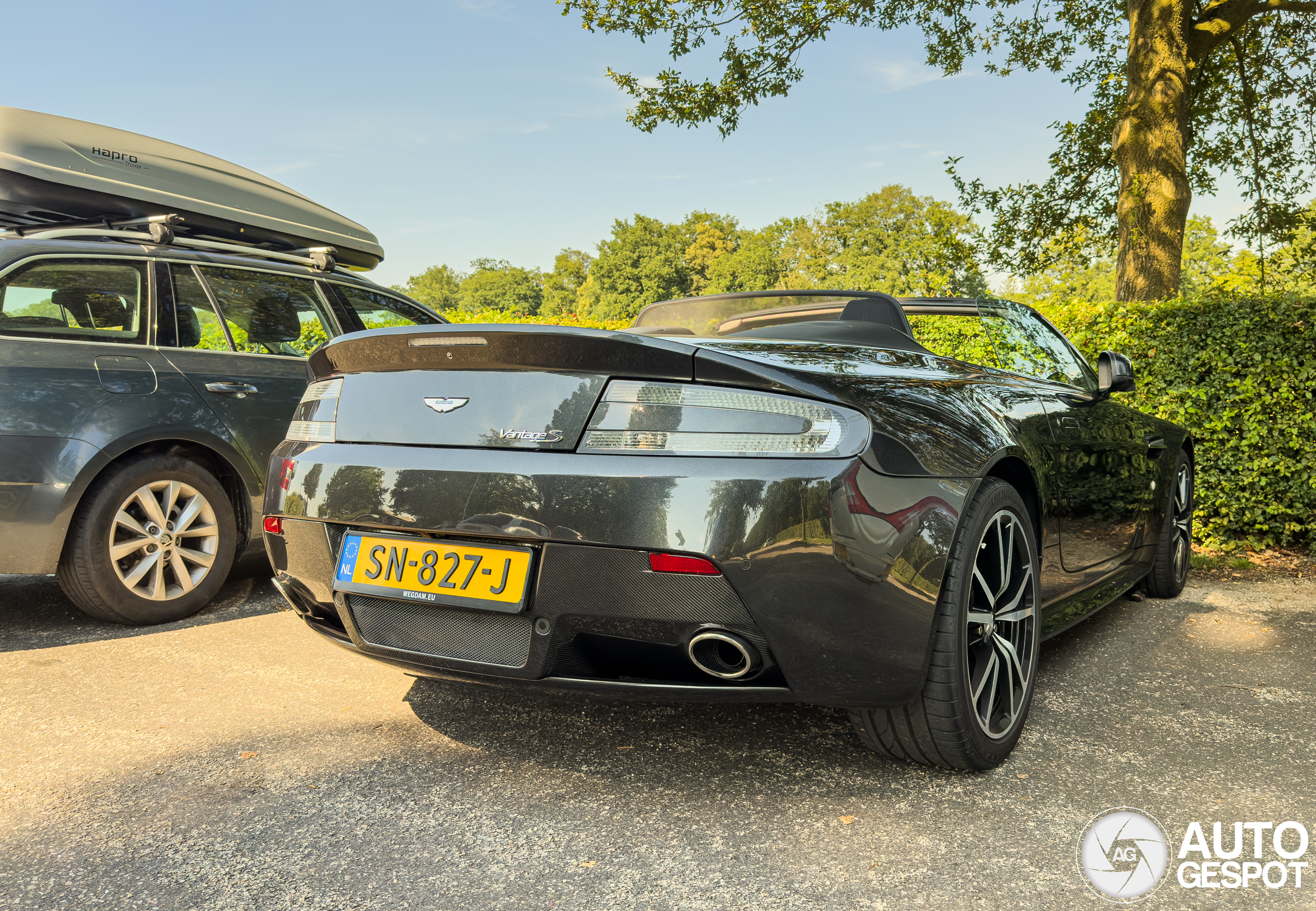 Aston Martin V8 Vantage S Roadster