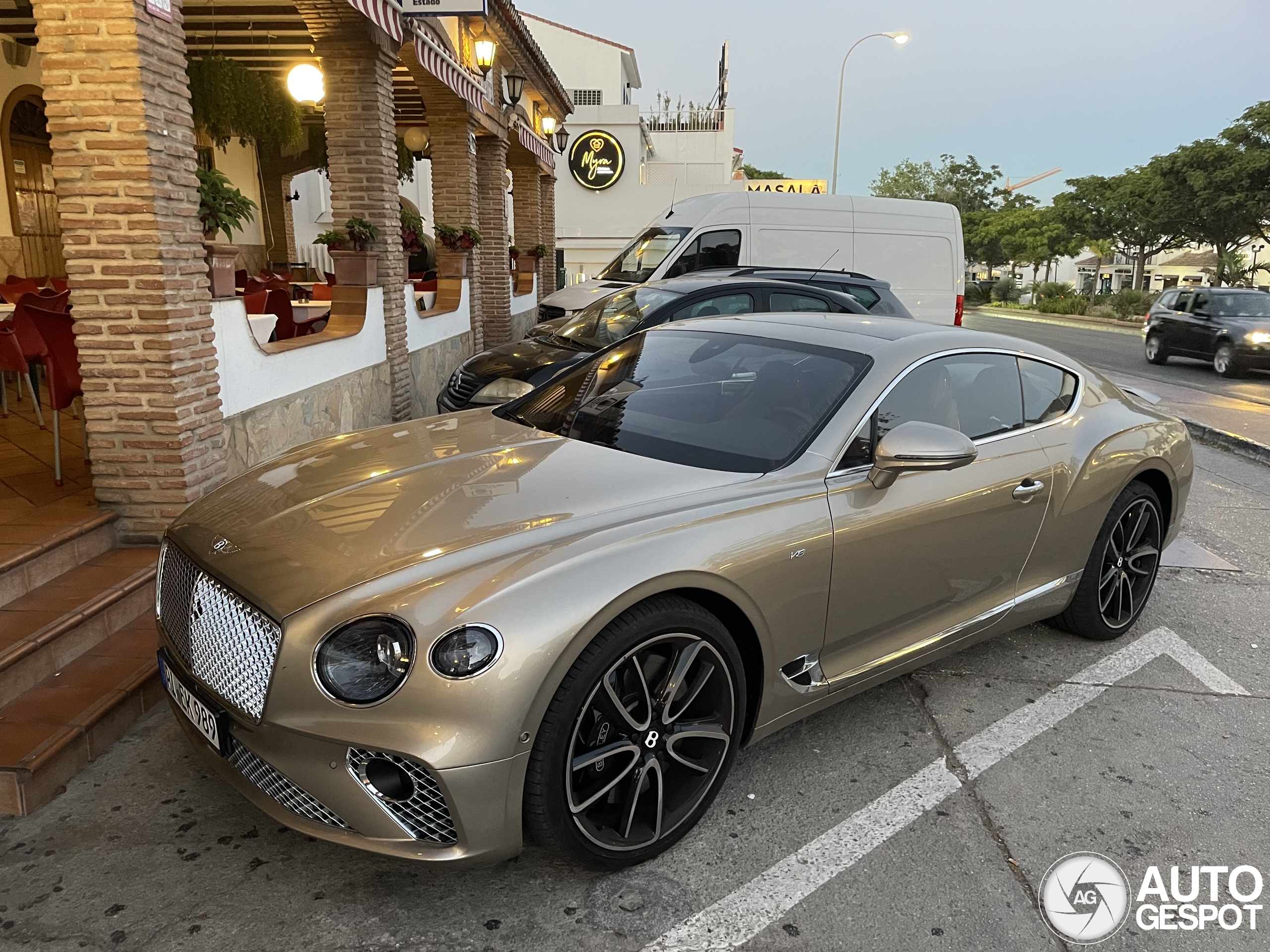 Bentley Continental GT V8 2020