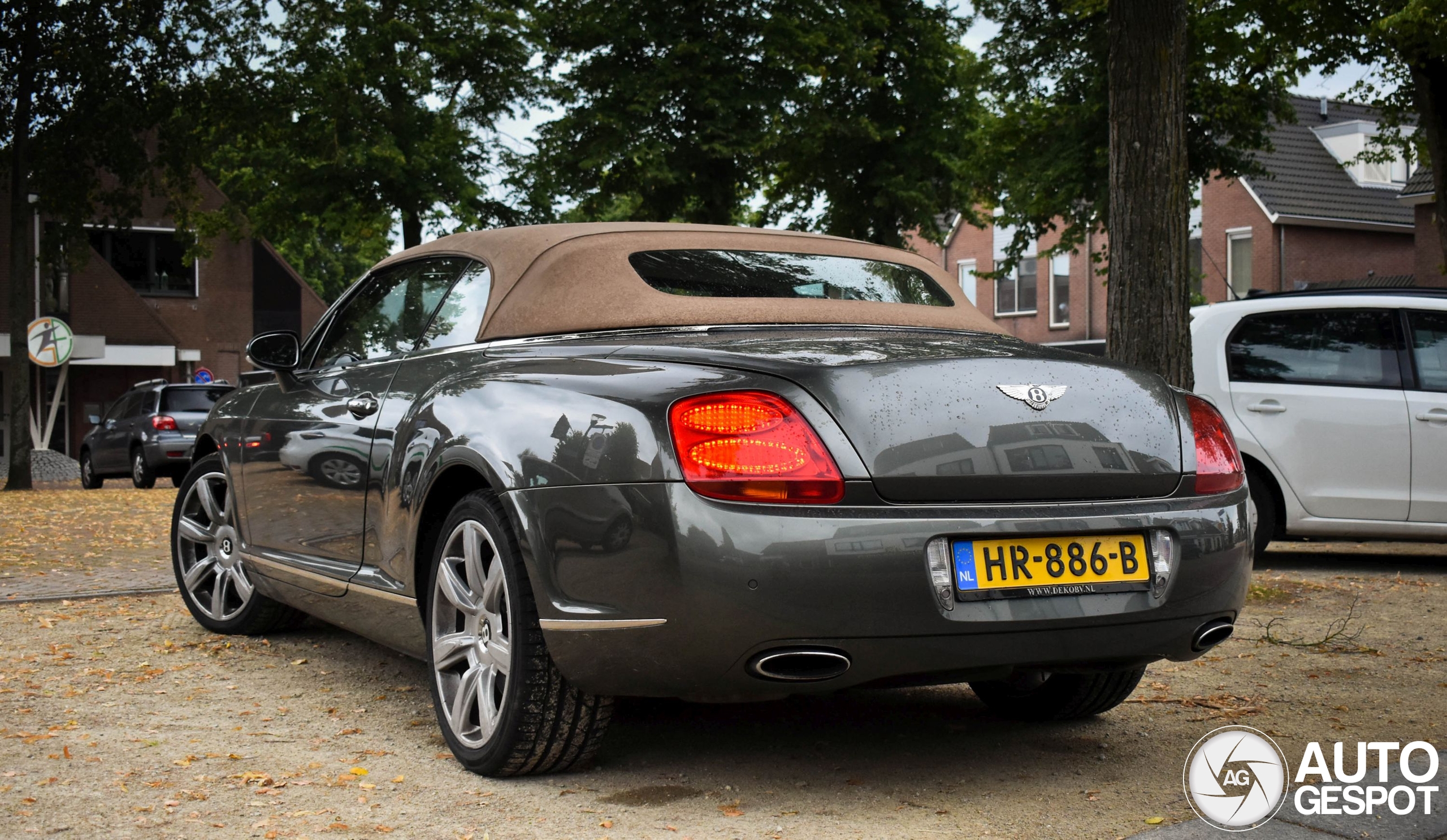 Bentley Continental GTC