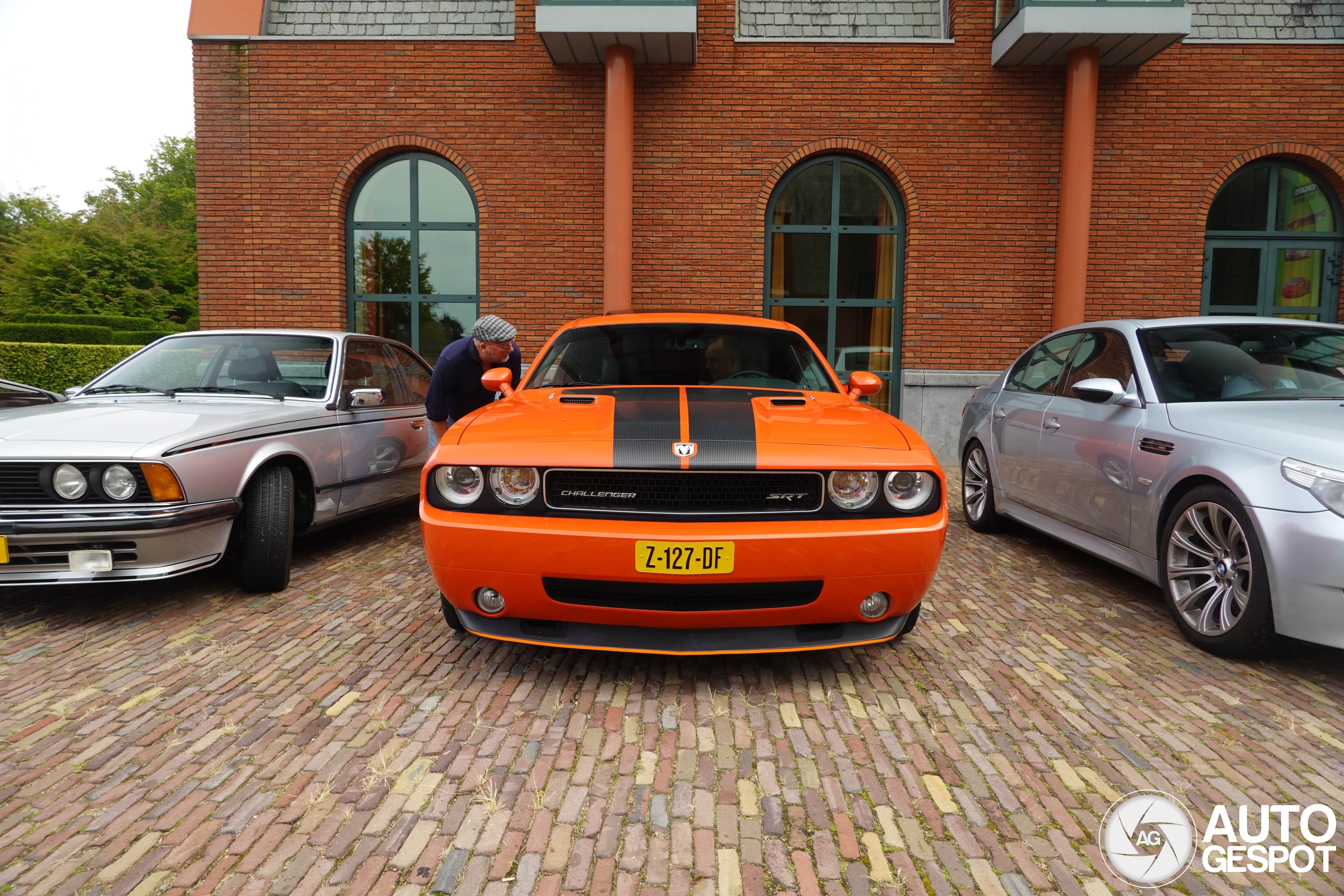 Dodge Challenger SRT-8