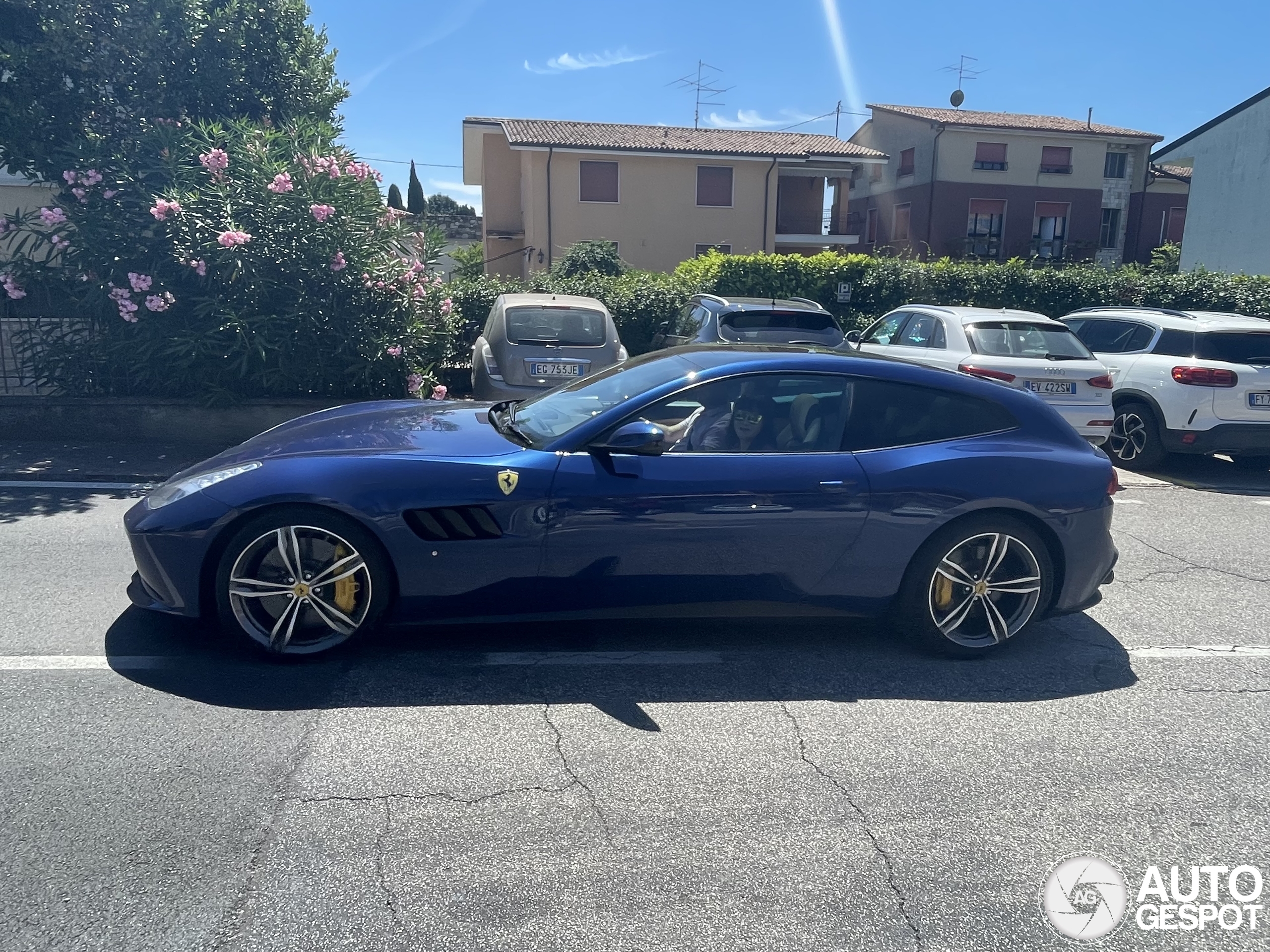 Ferrari GTC4Lusso