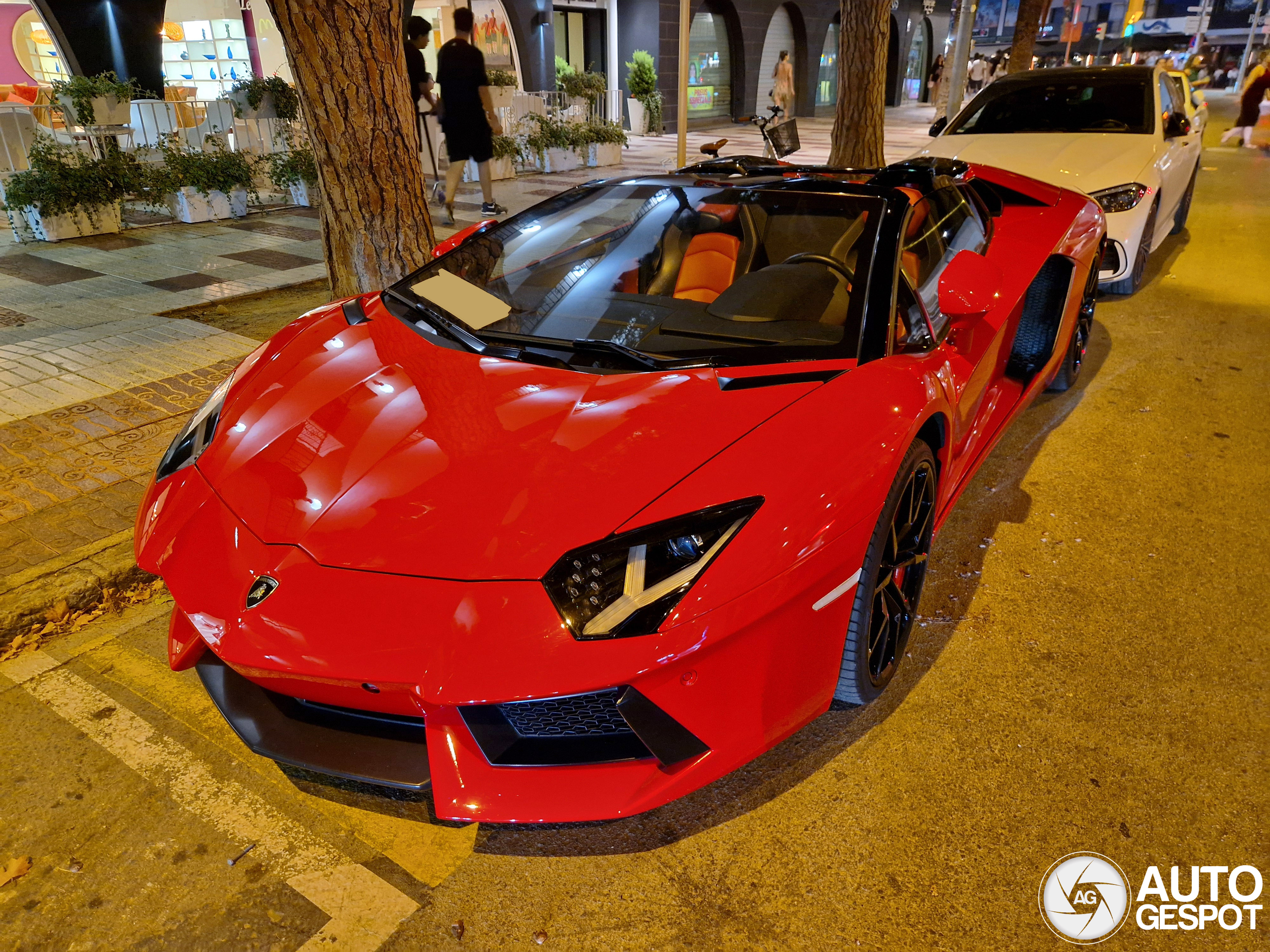 Lamborghini Aventador LP700-4 Roadster