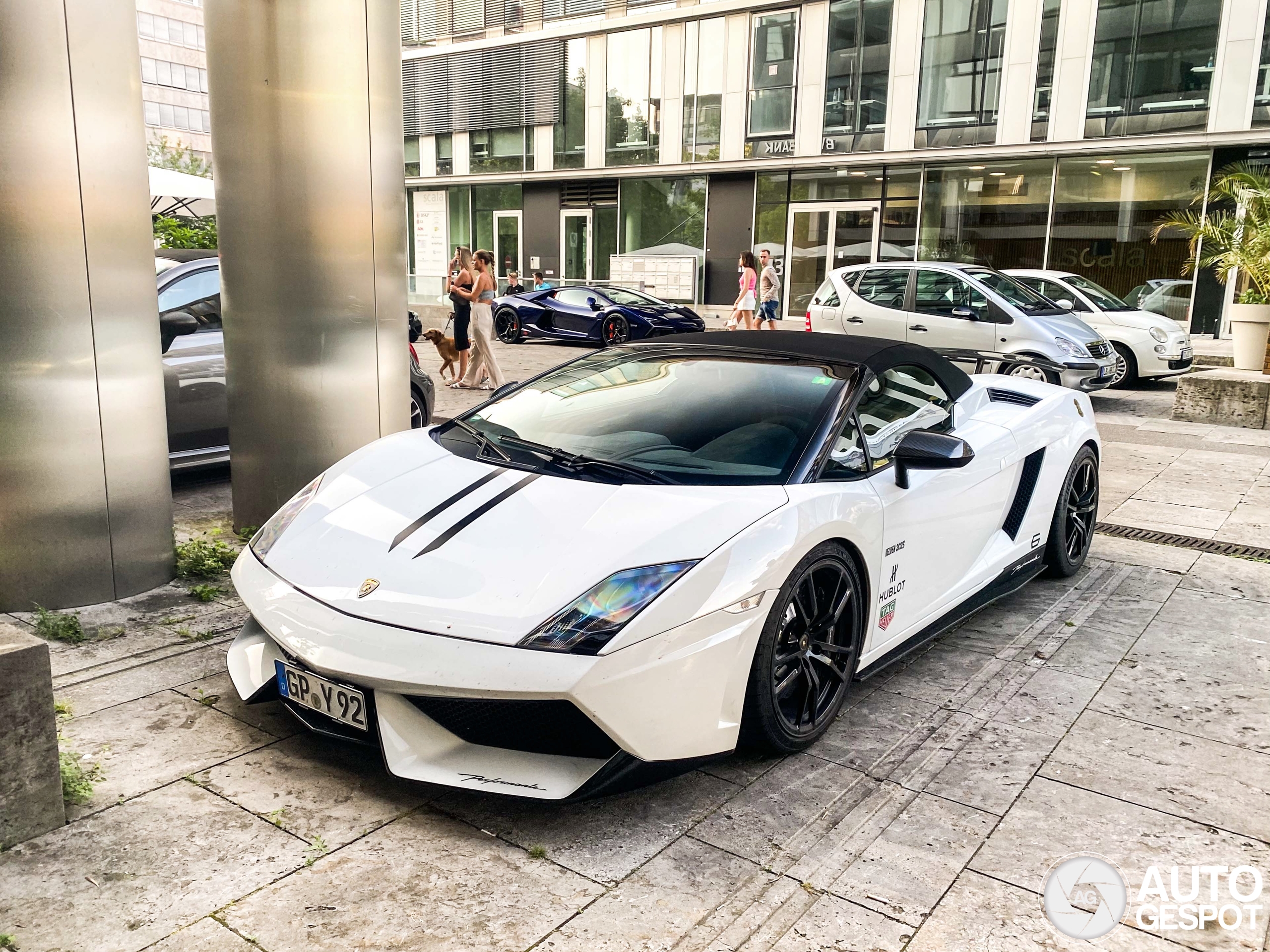 Lamborghini Gallardo LP570-4 Spyder Performante