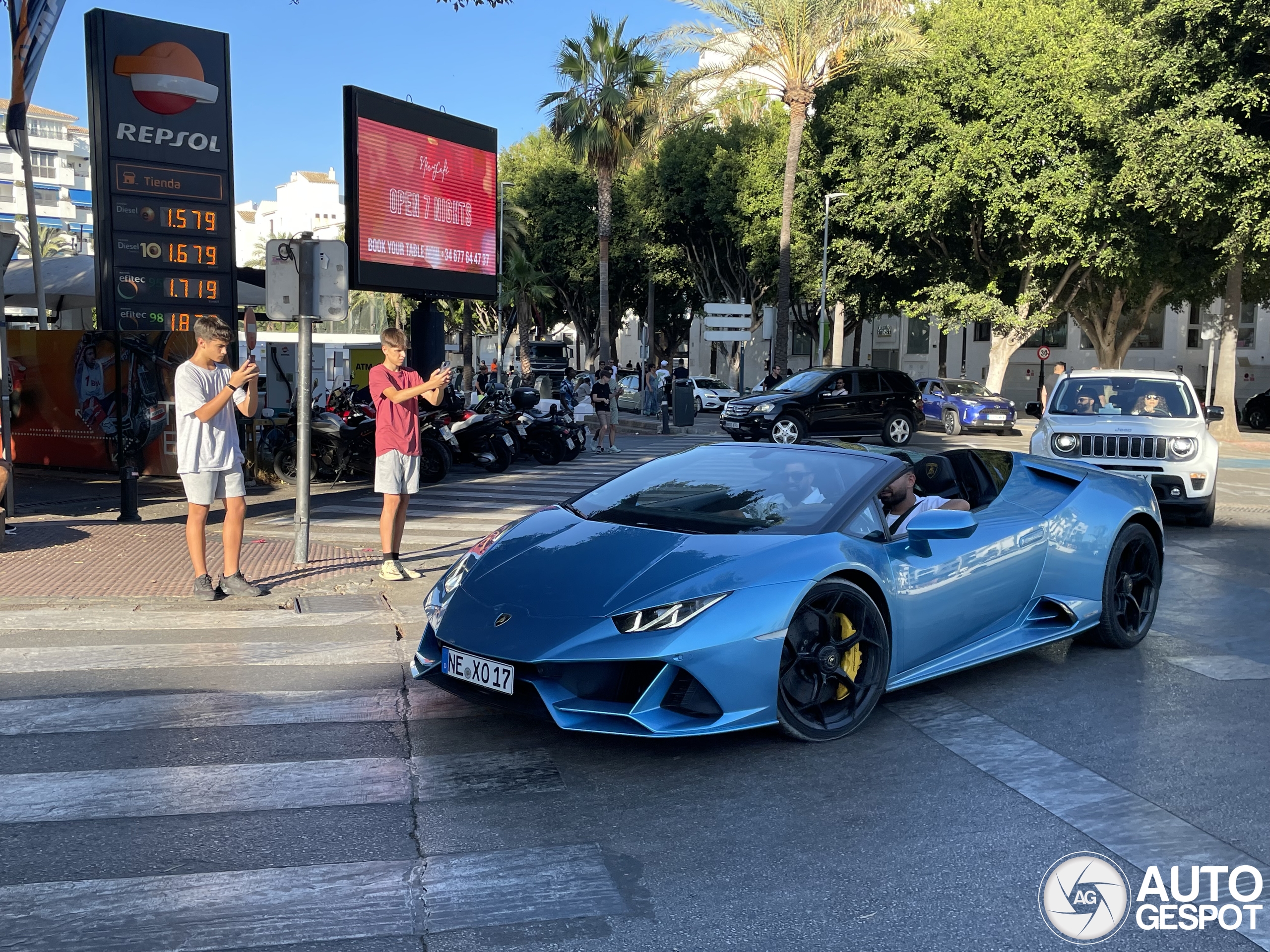 Lamborghini Huracán LP640-4 EVO Spyder