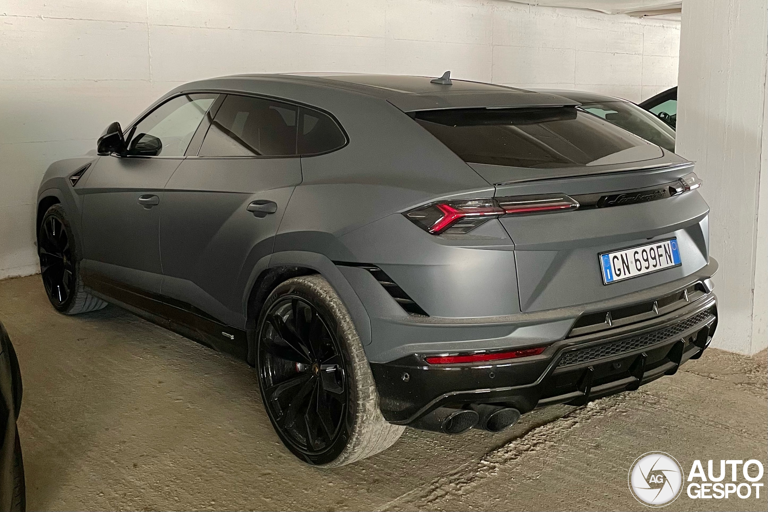 Lamborghini Urus S