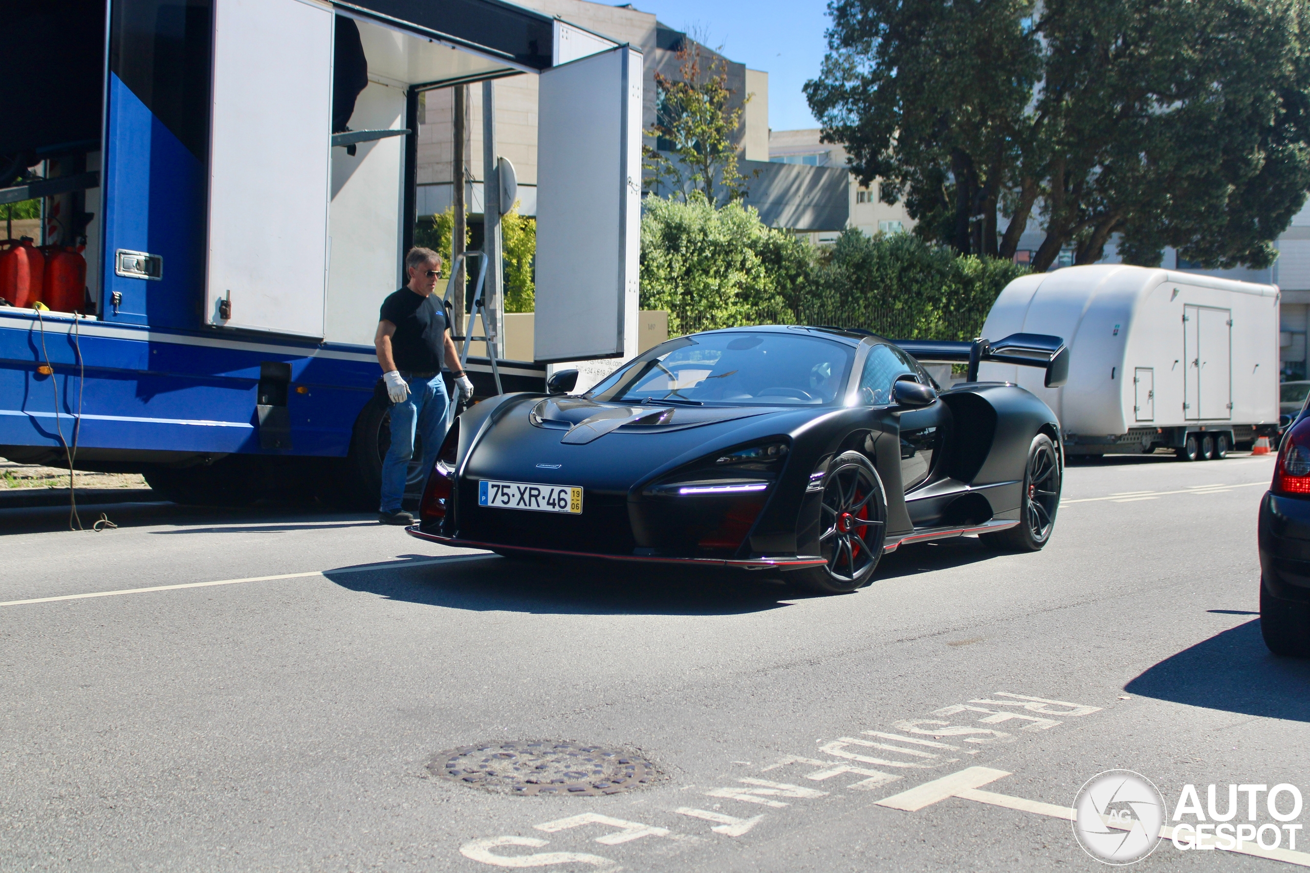 McLaren Senna