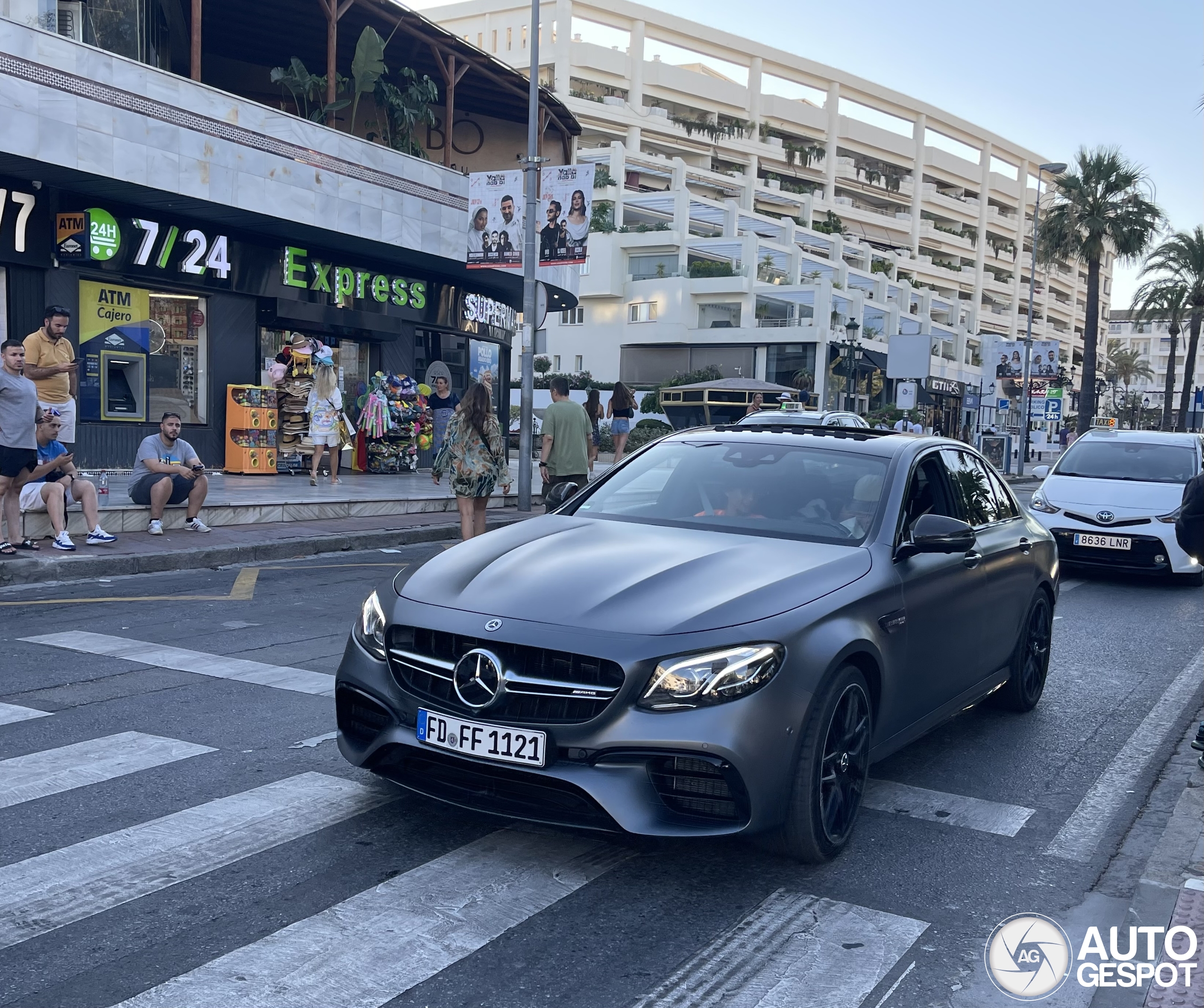 Mercedes-AMG E 63 S W213