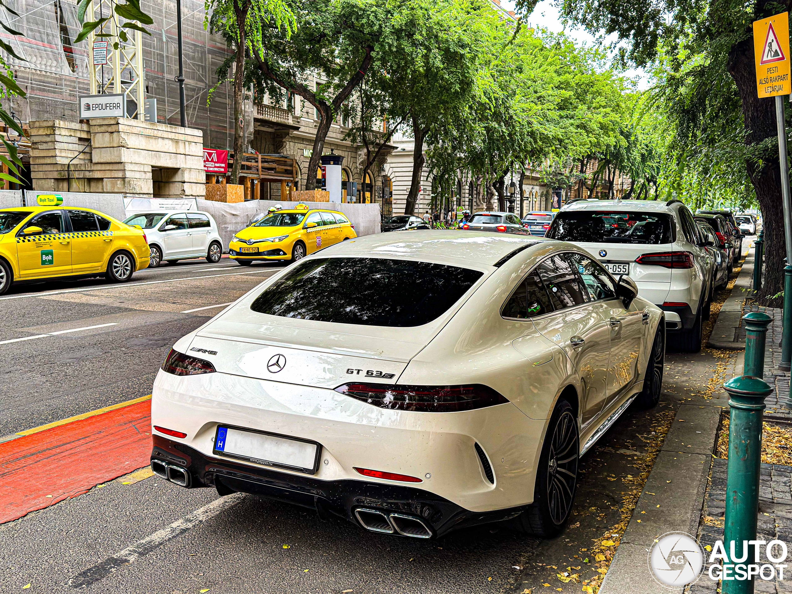 Mercedes-AMG GT 63 S X290