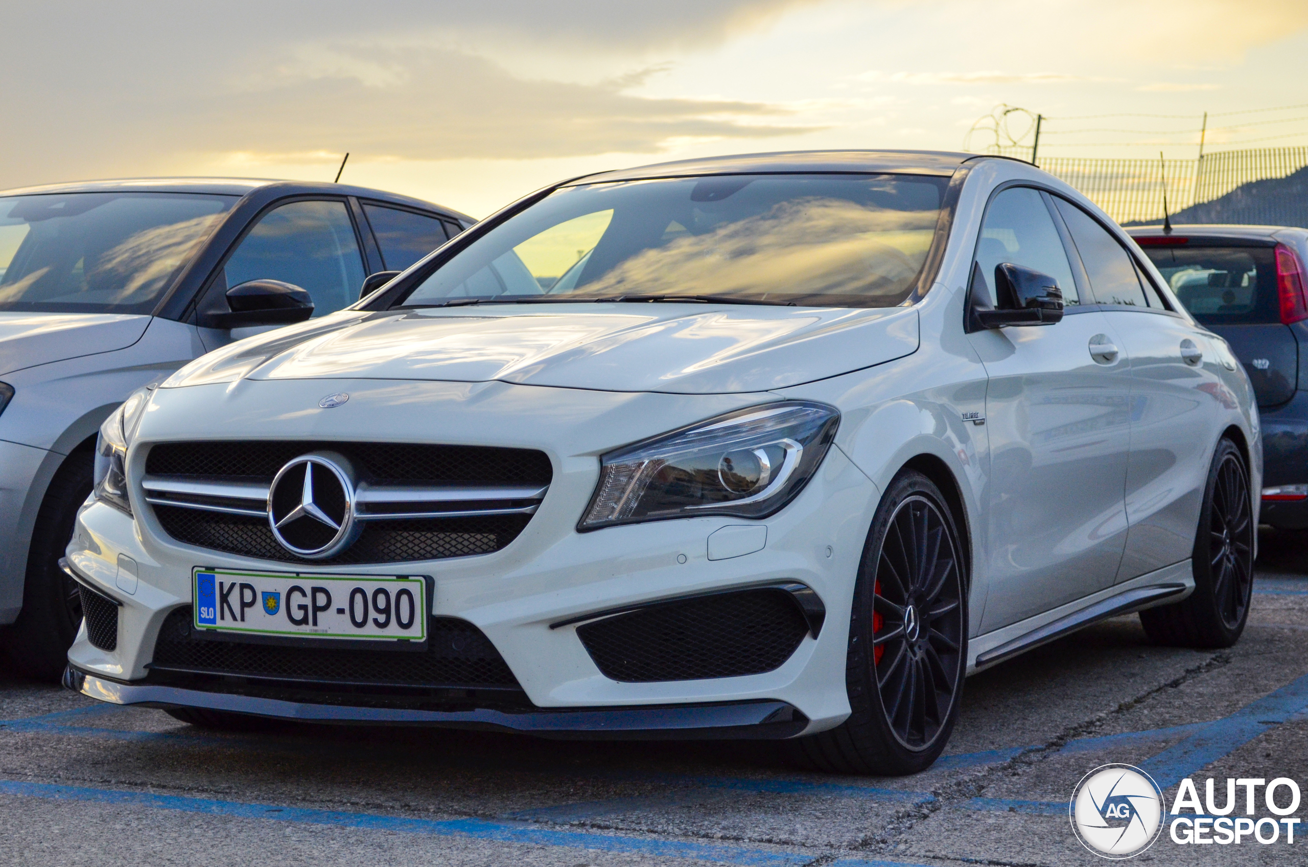 Mercedes-Benz CLA 45 AMG C117