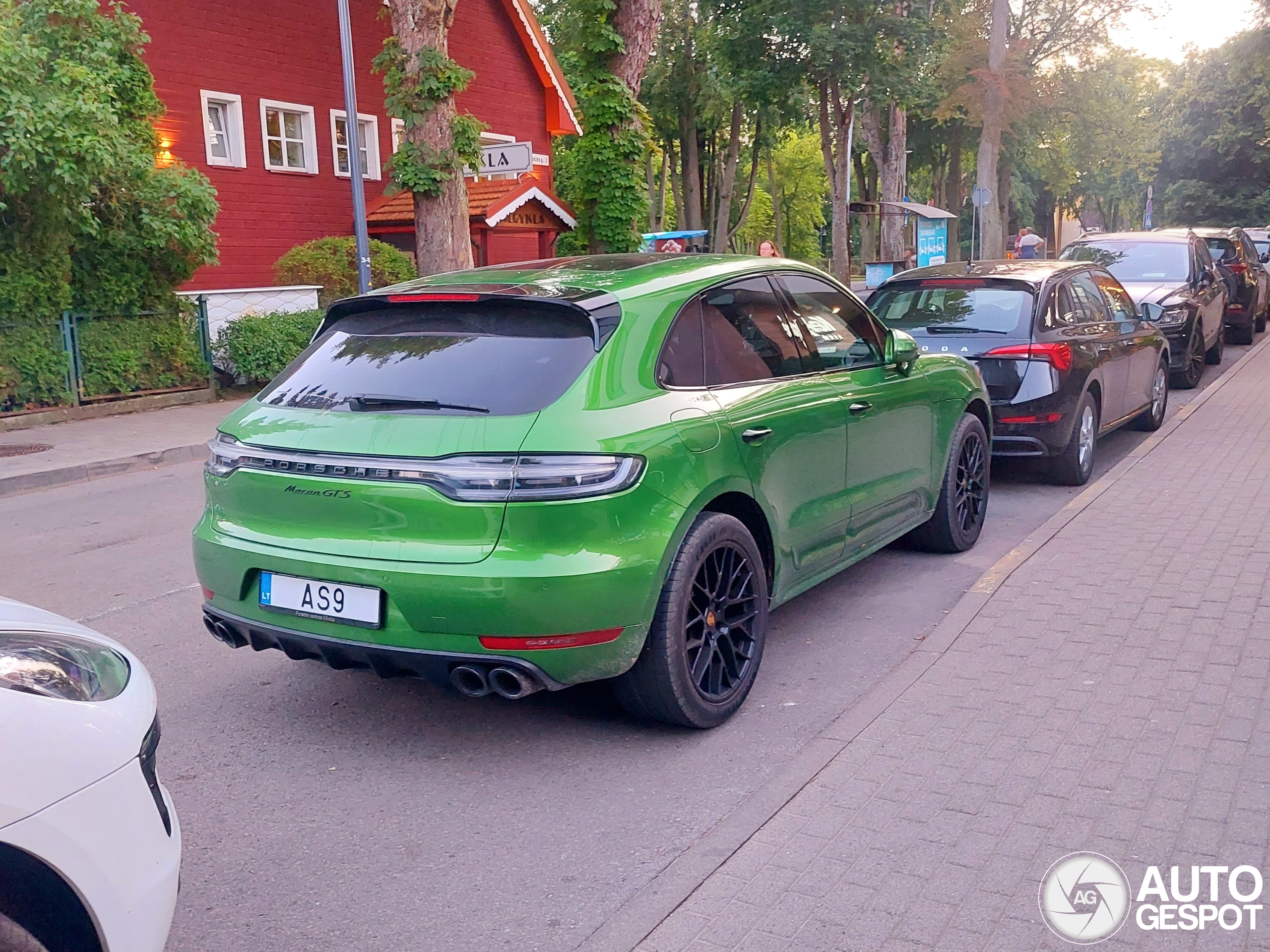 Porsche 95B Macan GTS MkII