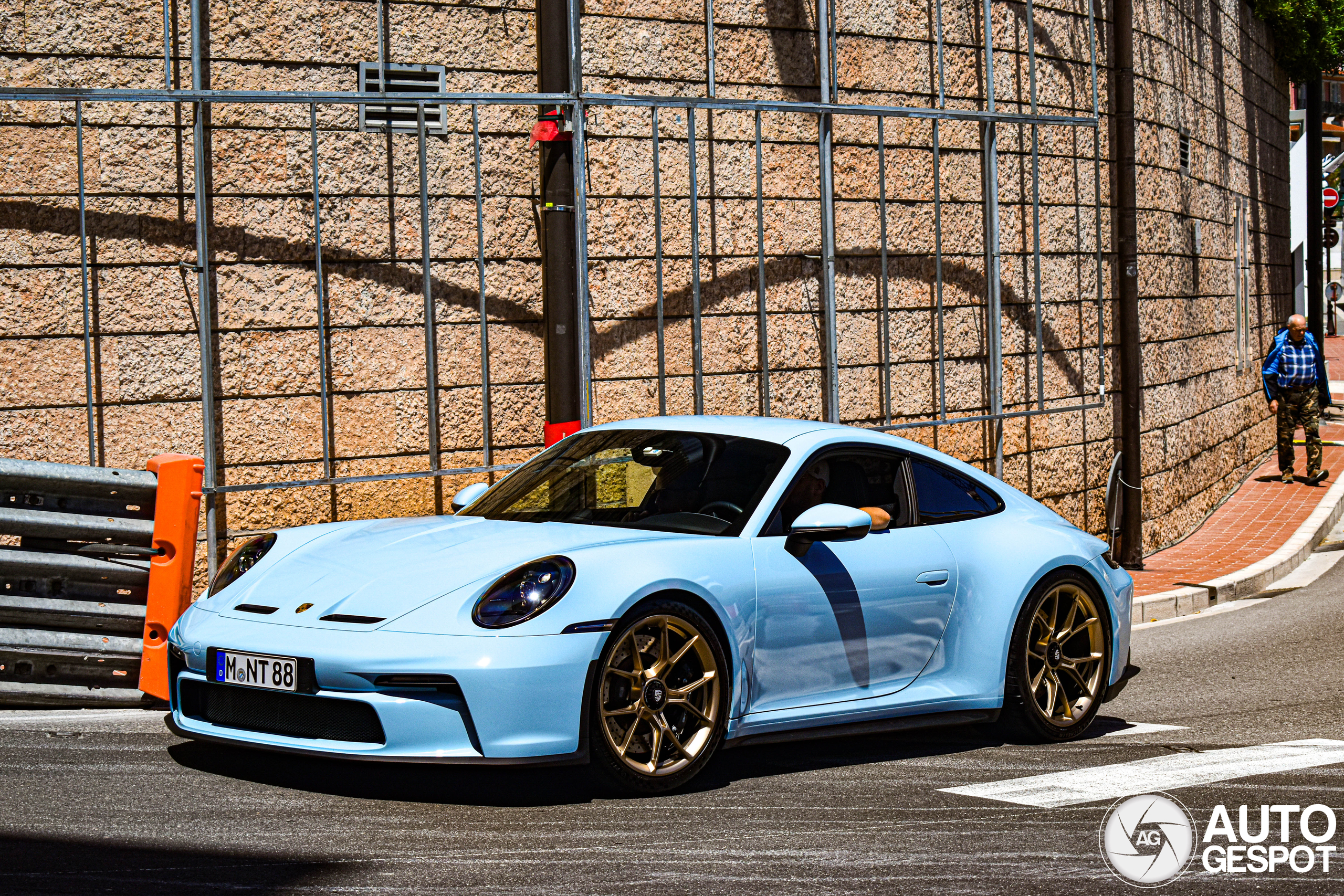 Porsche 992 GT3 Touring