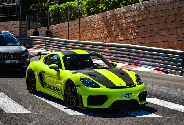 Porsche 718 Cayman GT4 RS Weissach Package