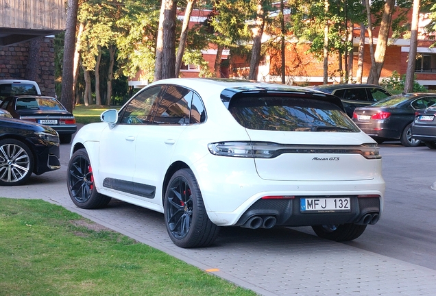 Porsche 95B Macan GTS MkIII