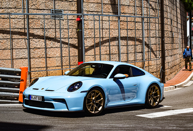 Porsche 992 GT3 Touring