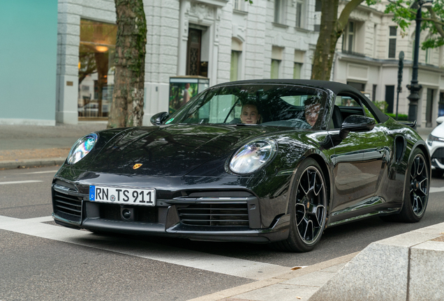 Porsche 992 Turbo S Cabriolet