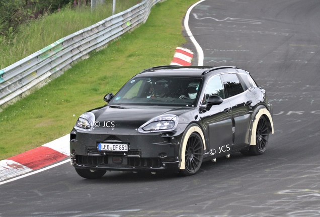 Porsche Cayenne EV